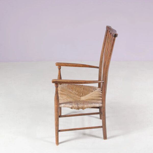 Fauteuil en bois et osier Arts & Crafts, Morris & Co pour Liberty and Co, Stowaway London, 1930
