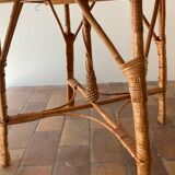 Round wicker table