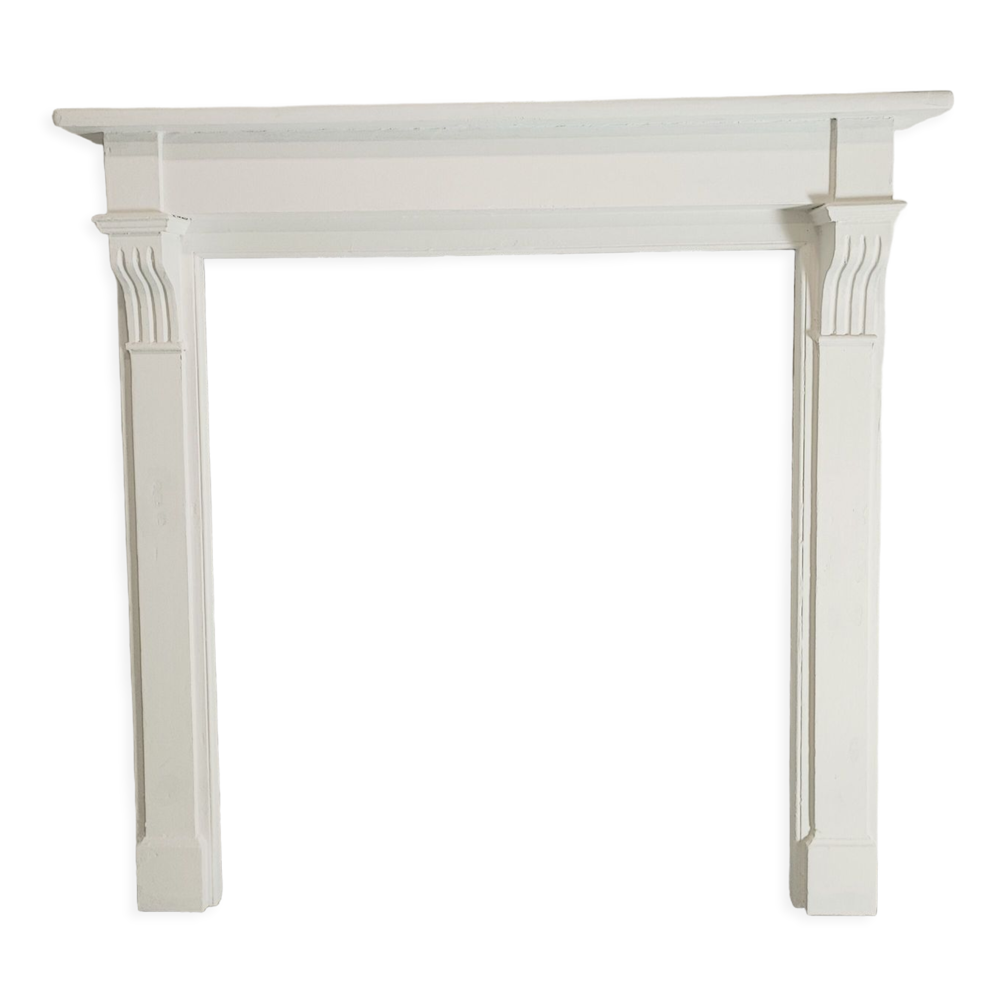 White fireplace mantle