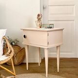 Bedside table with spindle legs
