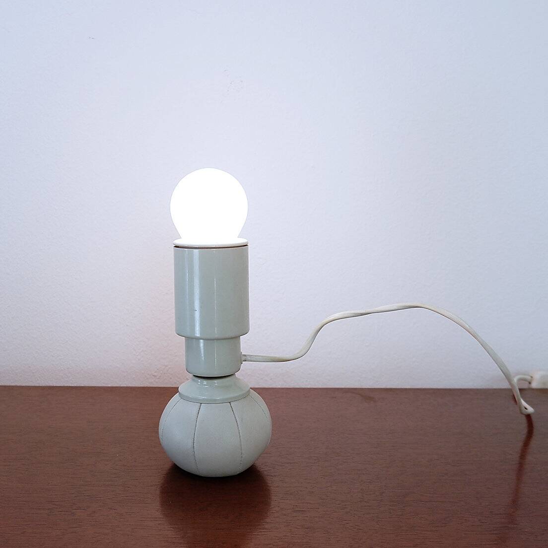 White 600 C Table Lamp by Gino Sarfatti for Arteluce, 1960s