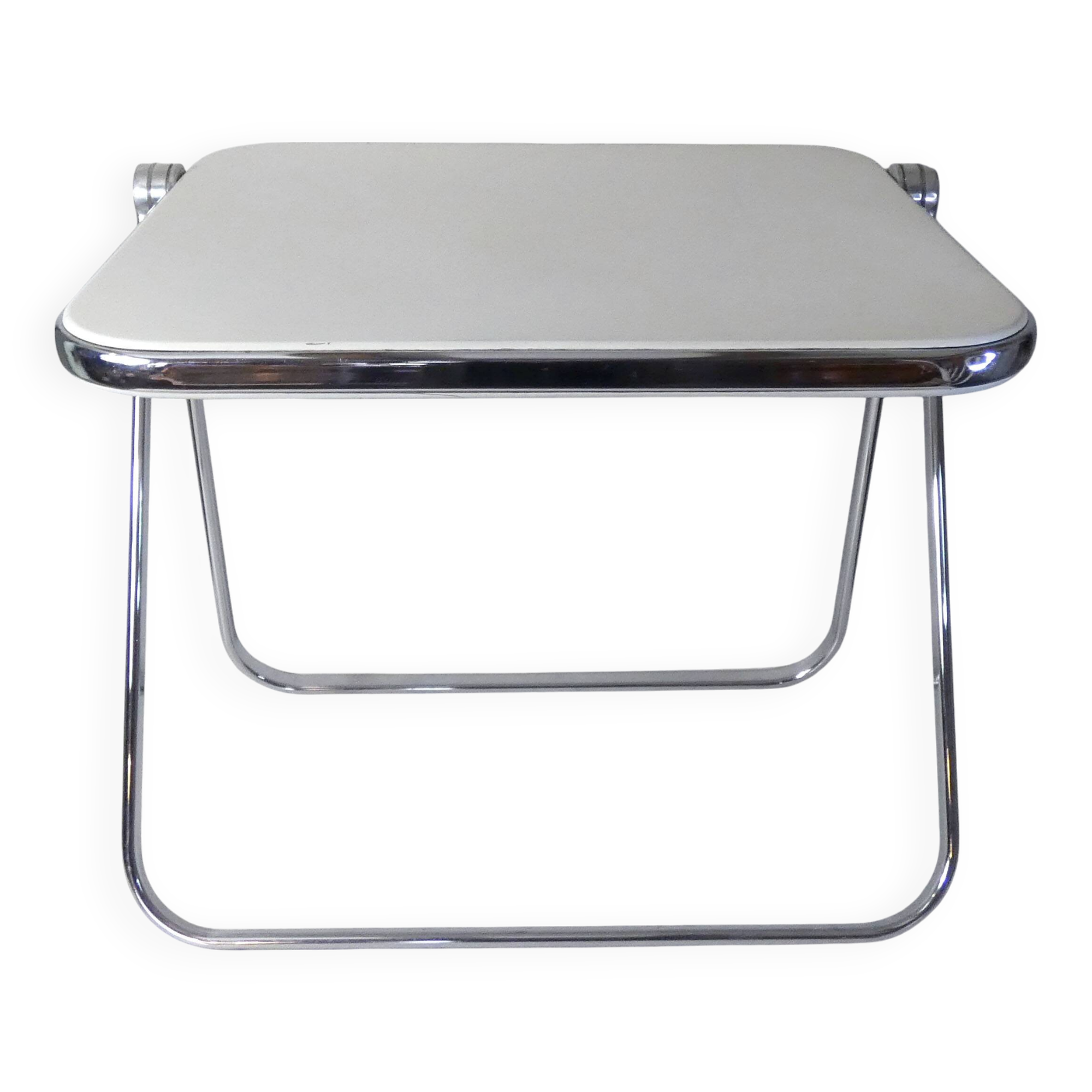 plato folding table by Giancarlo Piretti for Anonima Castelli Italy 1970