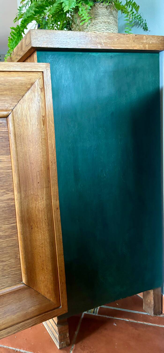 Enfilade inspired by the style of Charles Dudouyt.