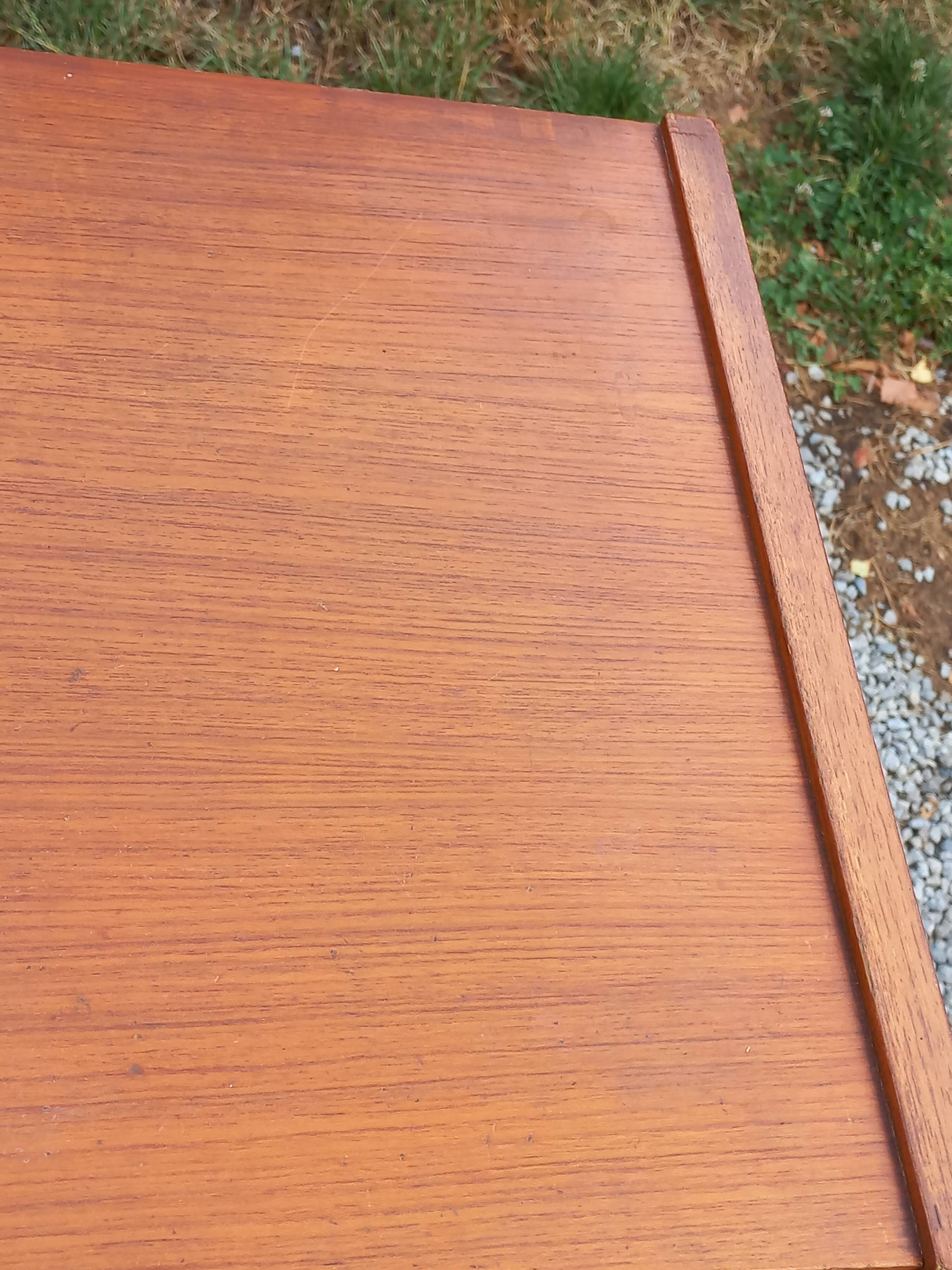 Scandinavian style 4-drawer teak chest of drawers, 1970s