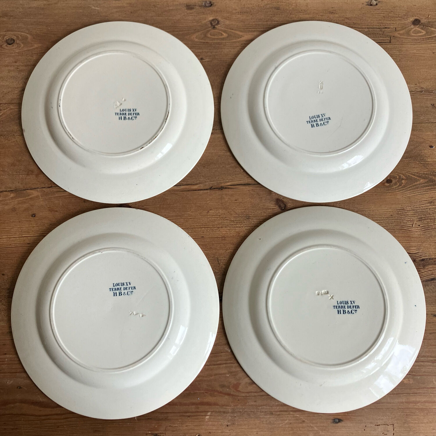 4 Terre de Fer flat plates