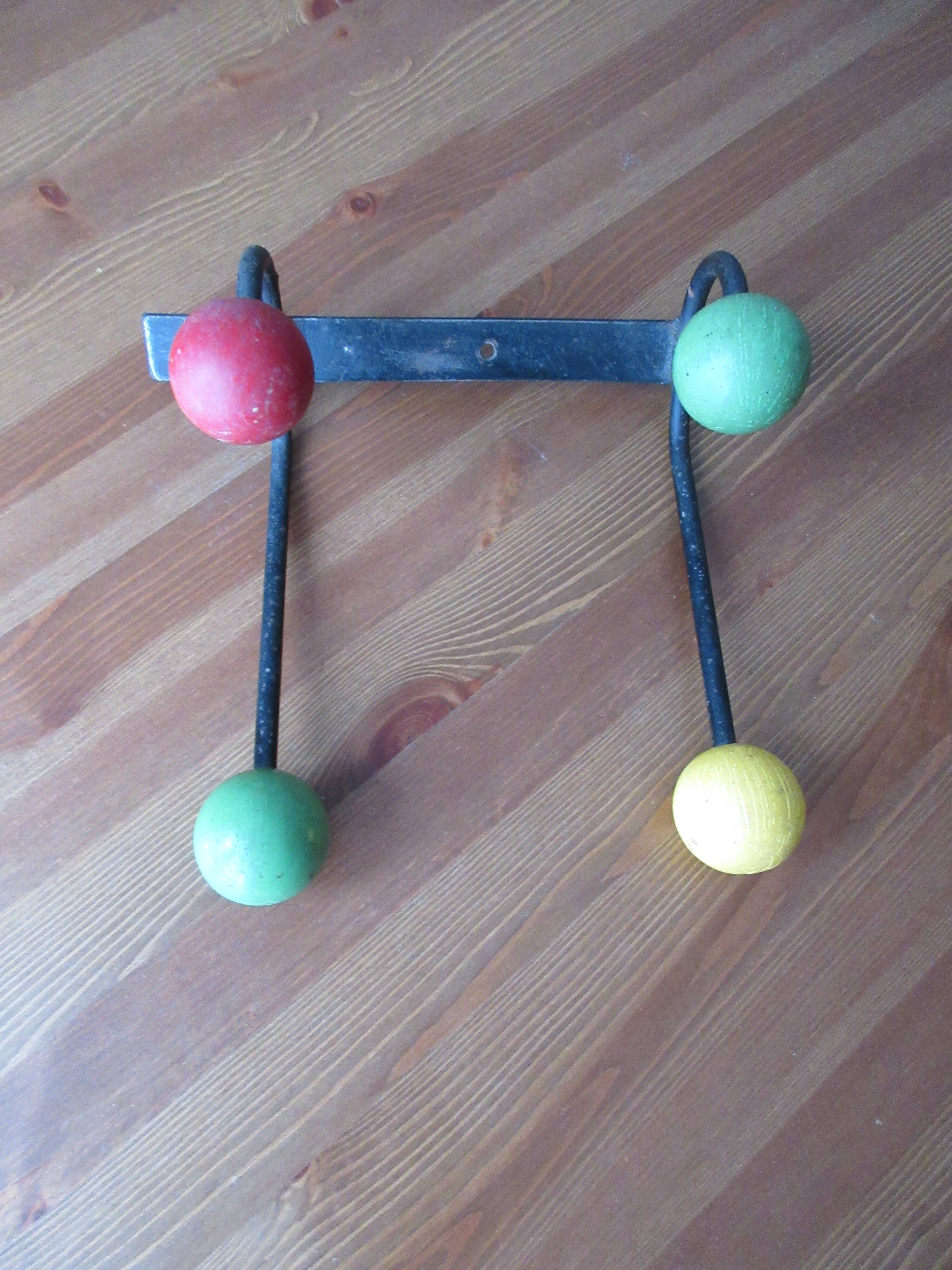 4-ball vintage wall door