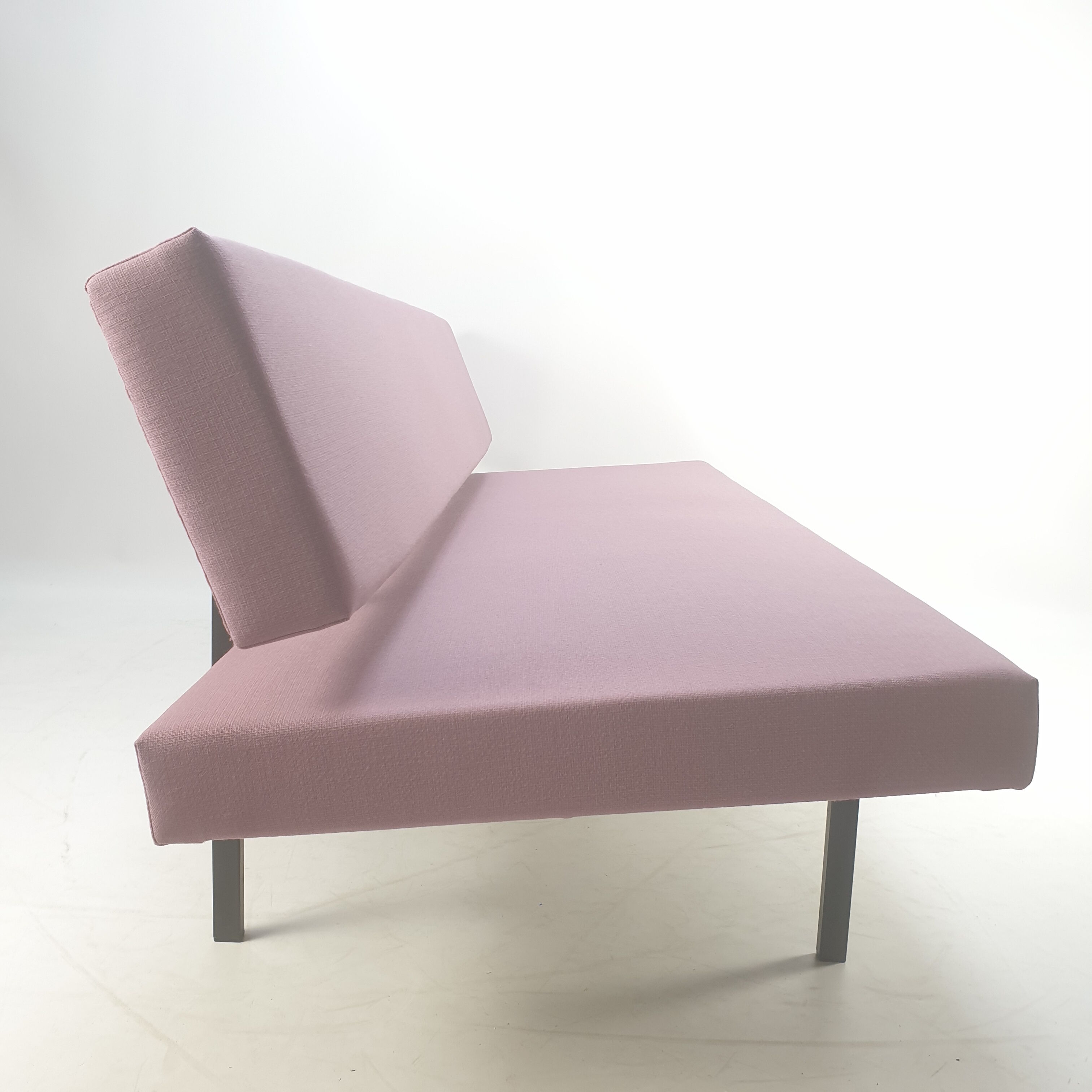 Sleeping sofa by Gijs van der Sluis for Gispen 50