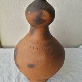 Decorative pottery in terracotta