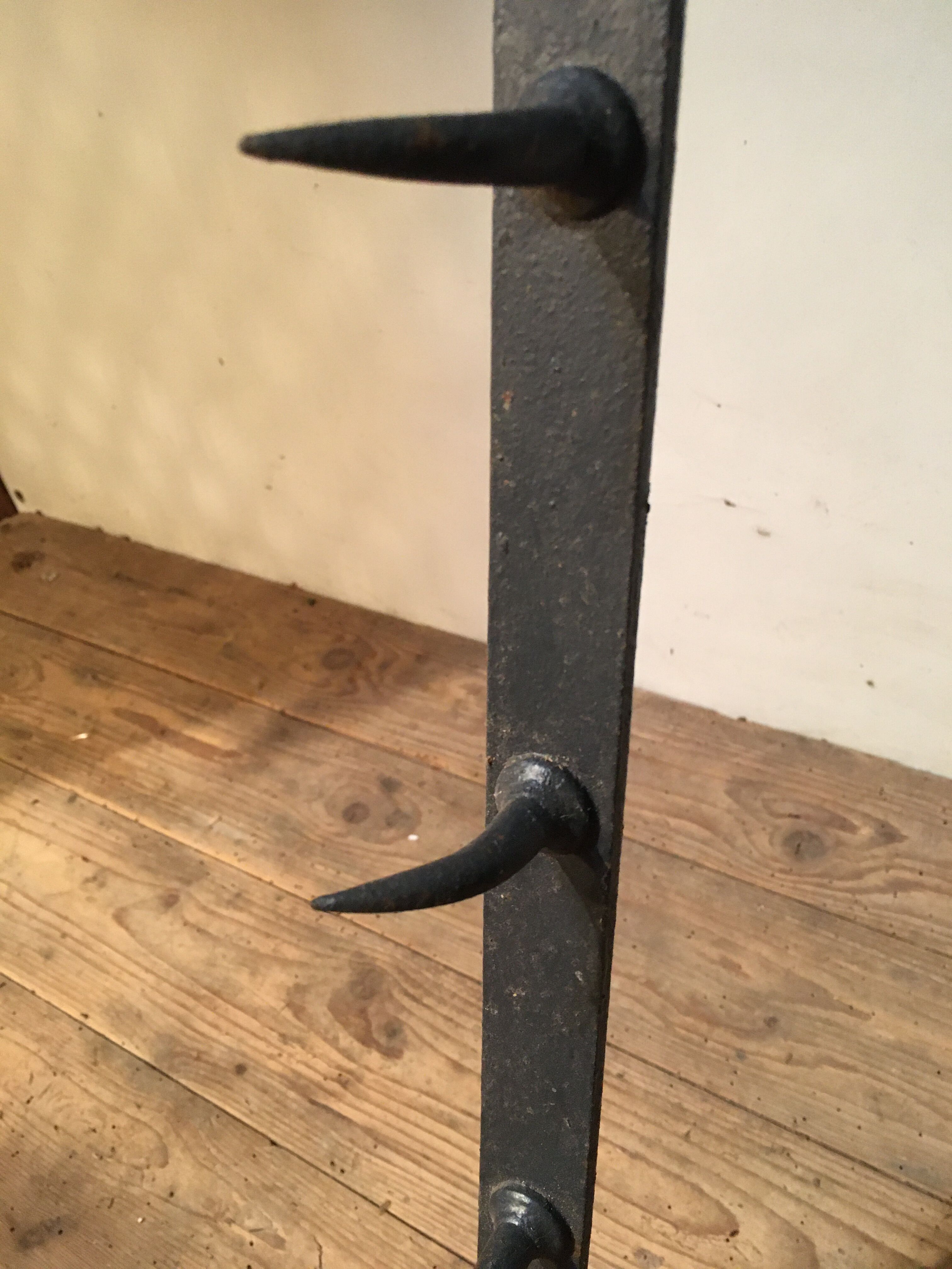 Metal butcher hook bar