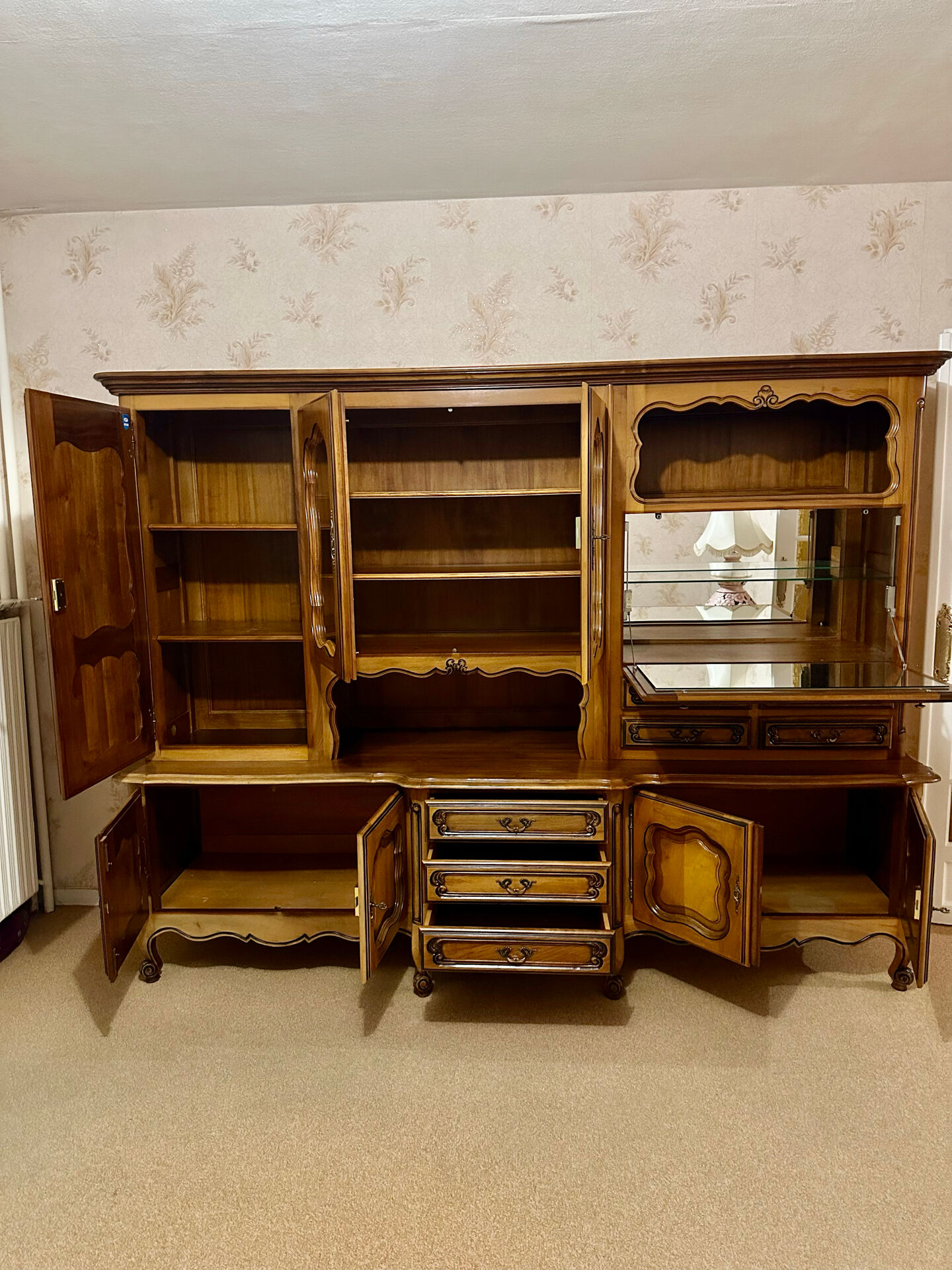 Regency style in solid walnut