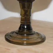 Coupe sur pied vintage en verre fumé – Compotier à bord festonné – Ø 23 cm