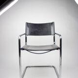 Pair of Matteo Grassi MG5 chairs in black leather and chrome