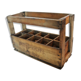 Case - bottle locker