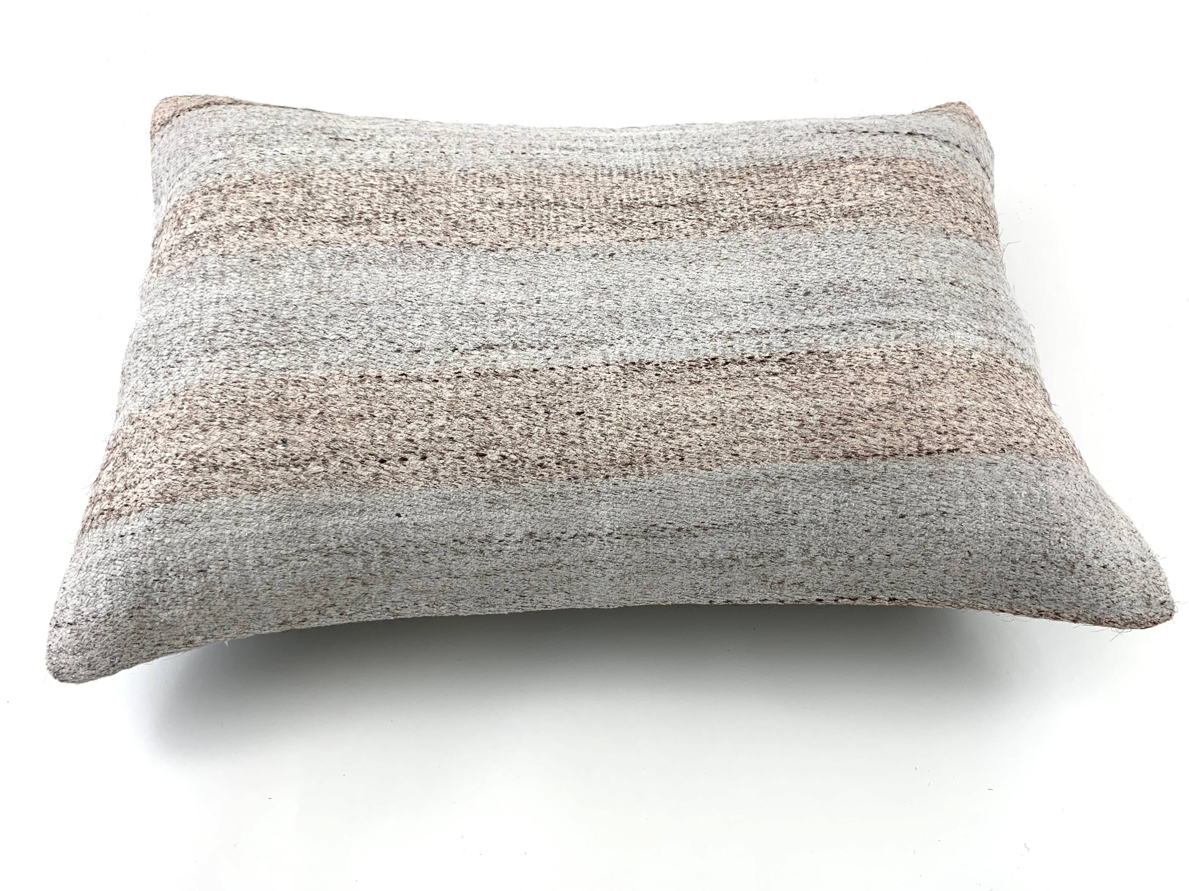 Vintage turkish handmade kilim cushion cover 40x60 cm