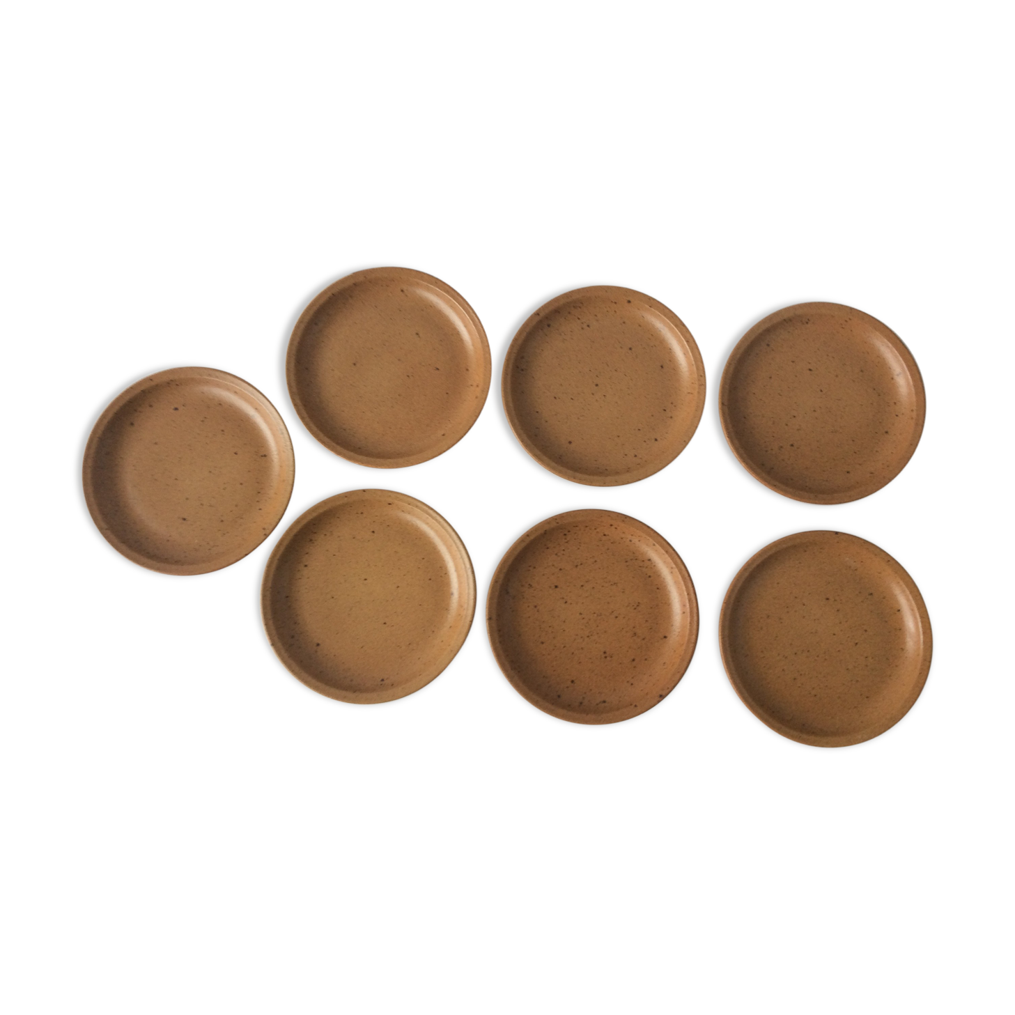 7 sandstone plates