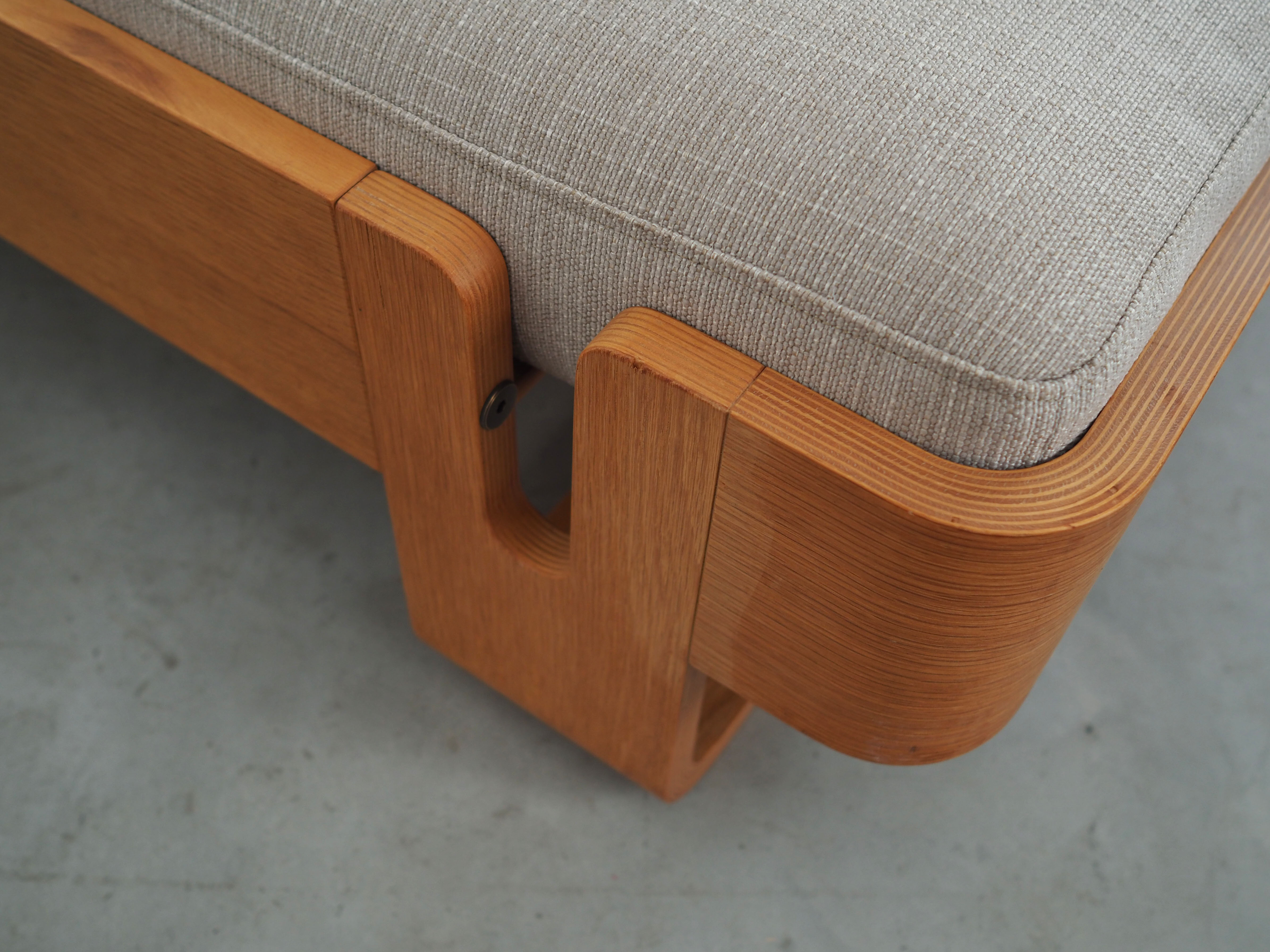 Oak daybed, Danish design, 1970s, production: Denmark