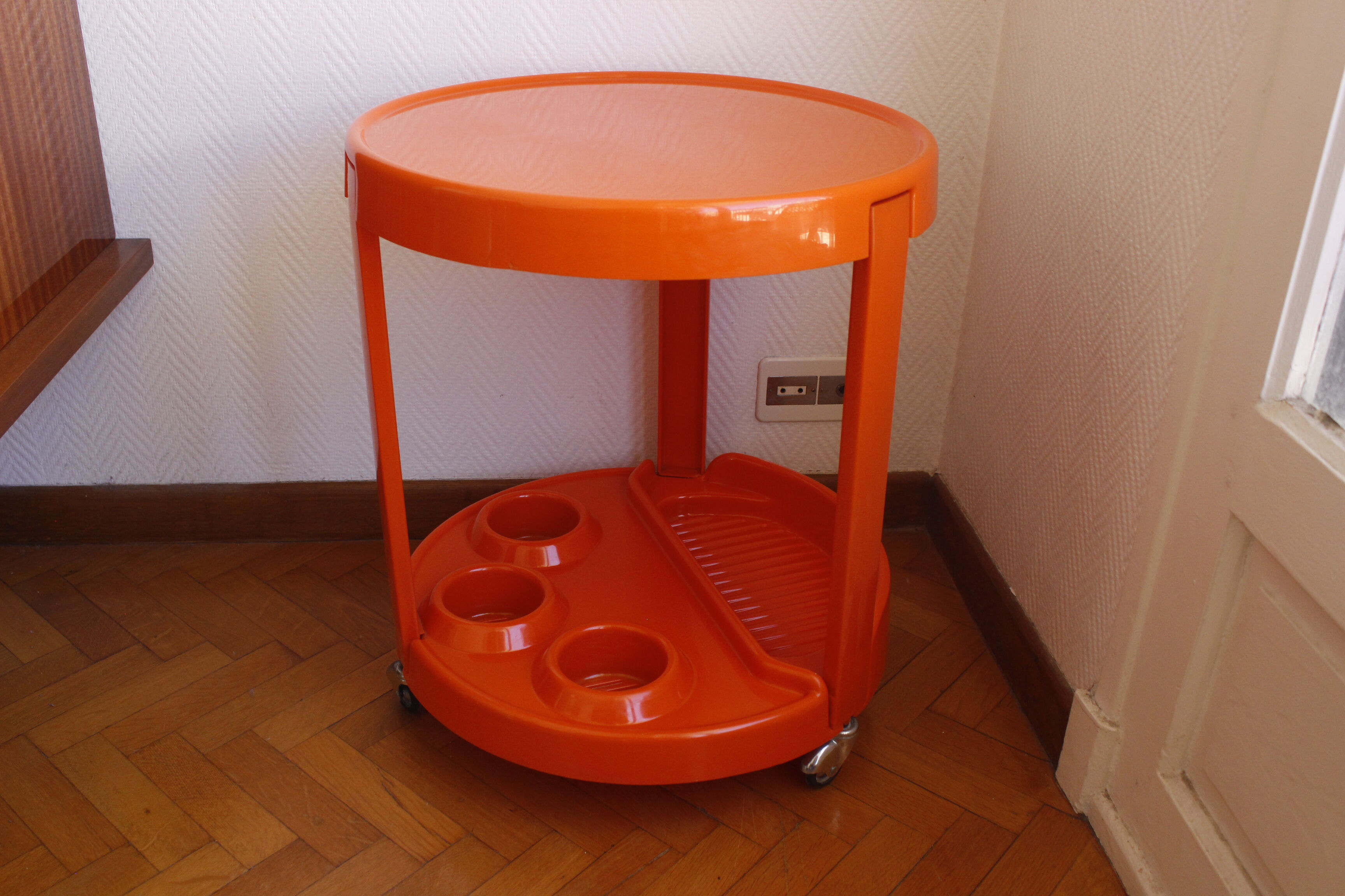 Vintage Italian bar trolley