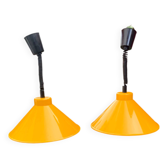 Paire de suspensions vintage IKEA Type T 7964 en tôle émaillée jaune
