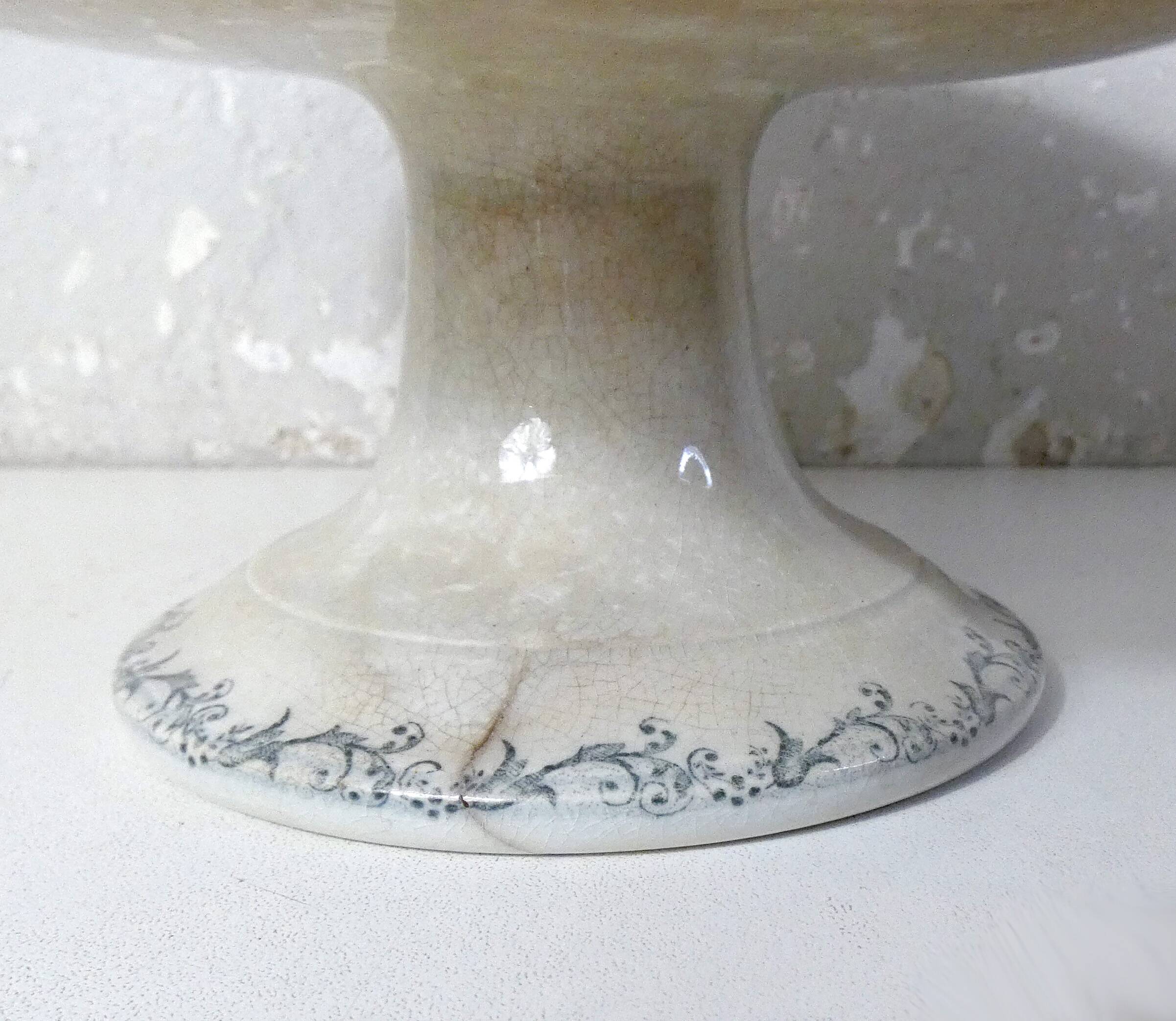 Iron earth plate on foot compote bowl Boulenger Choisy le Roi