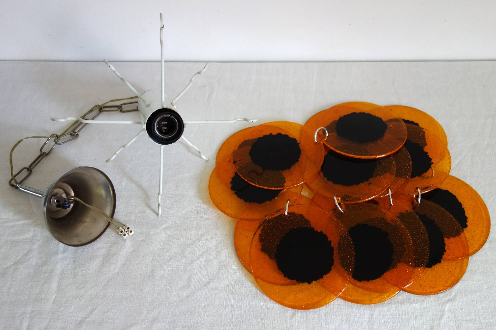 Vintage 70s chandelier – Space Age by Gino Viscosi