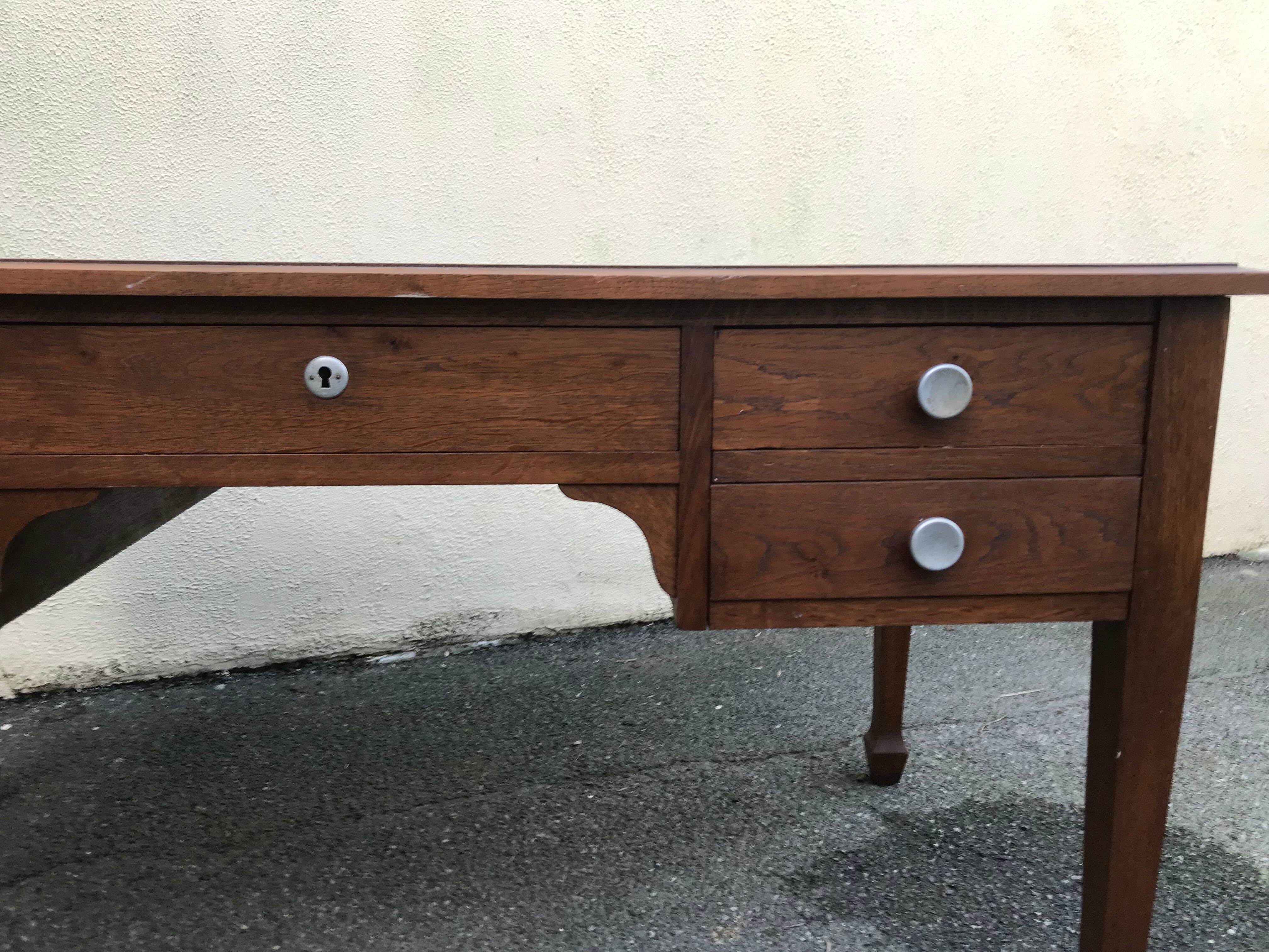 Arts and Crafts Office