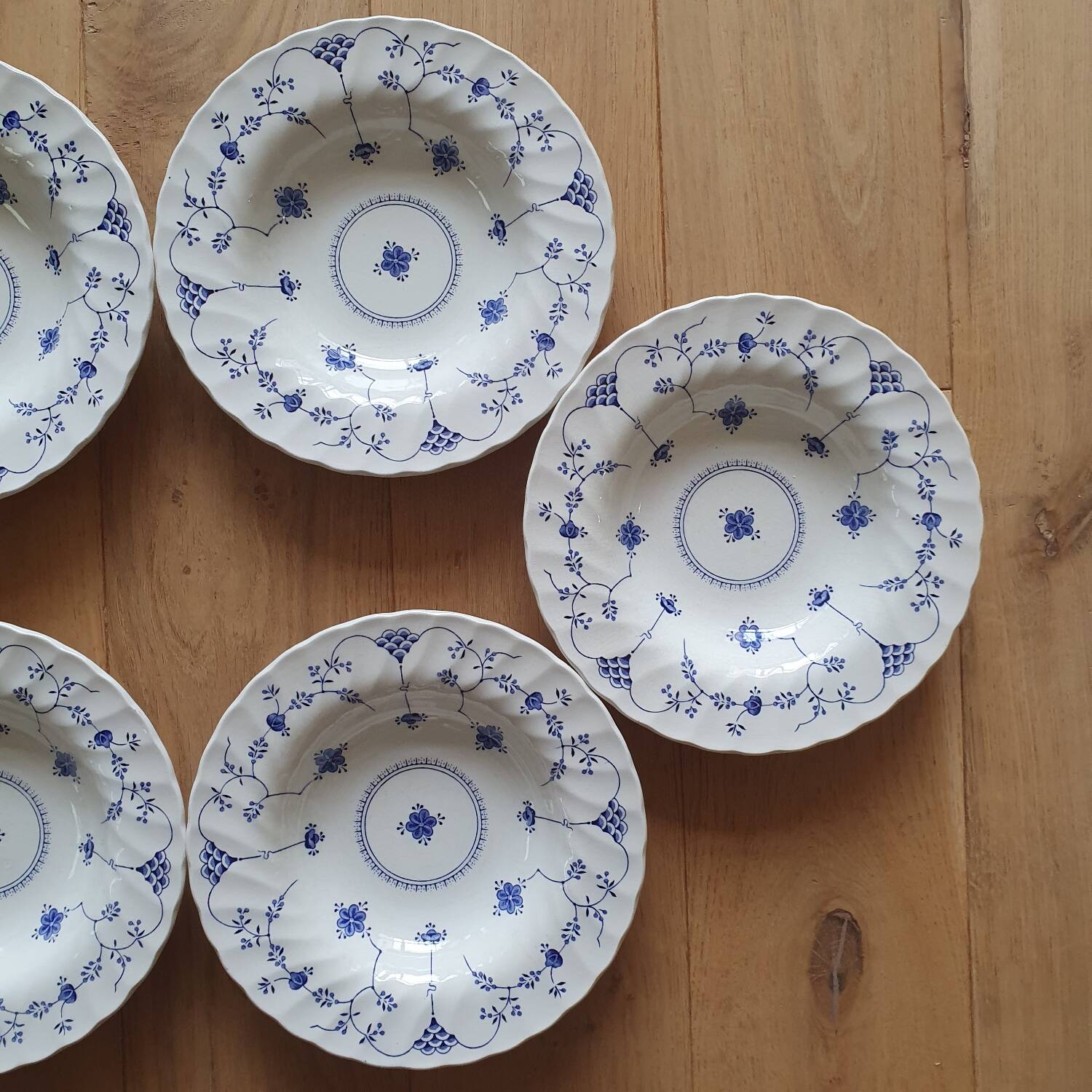 6 deep plates Myotts Finlandia