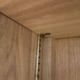 Armoire en chêne massif