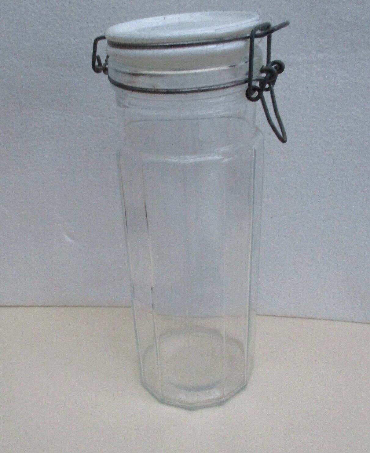 glass jar with vintage cut sides "hermetic"