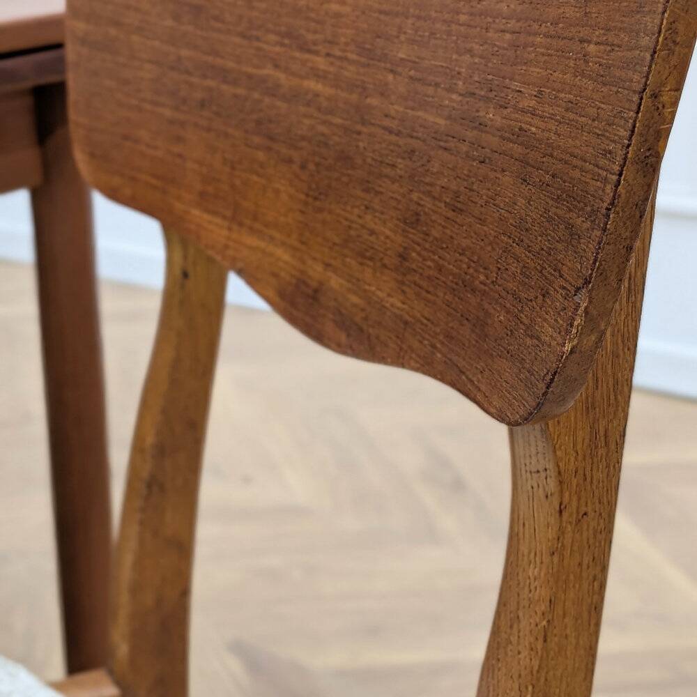 4 Scandinavian chairs