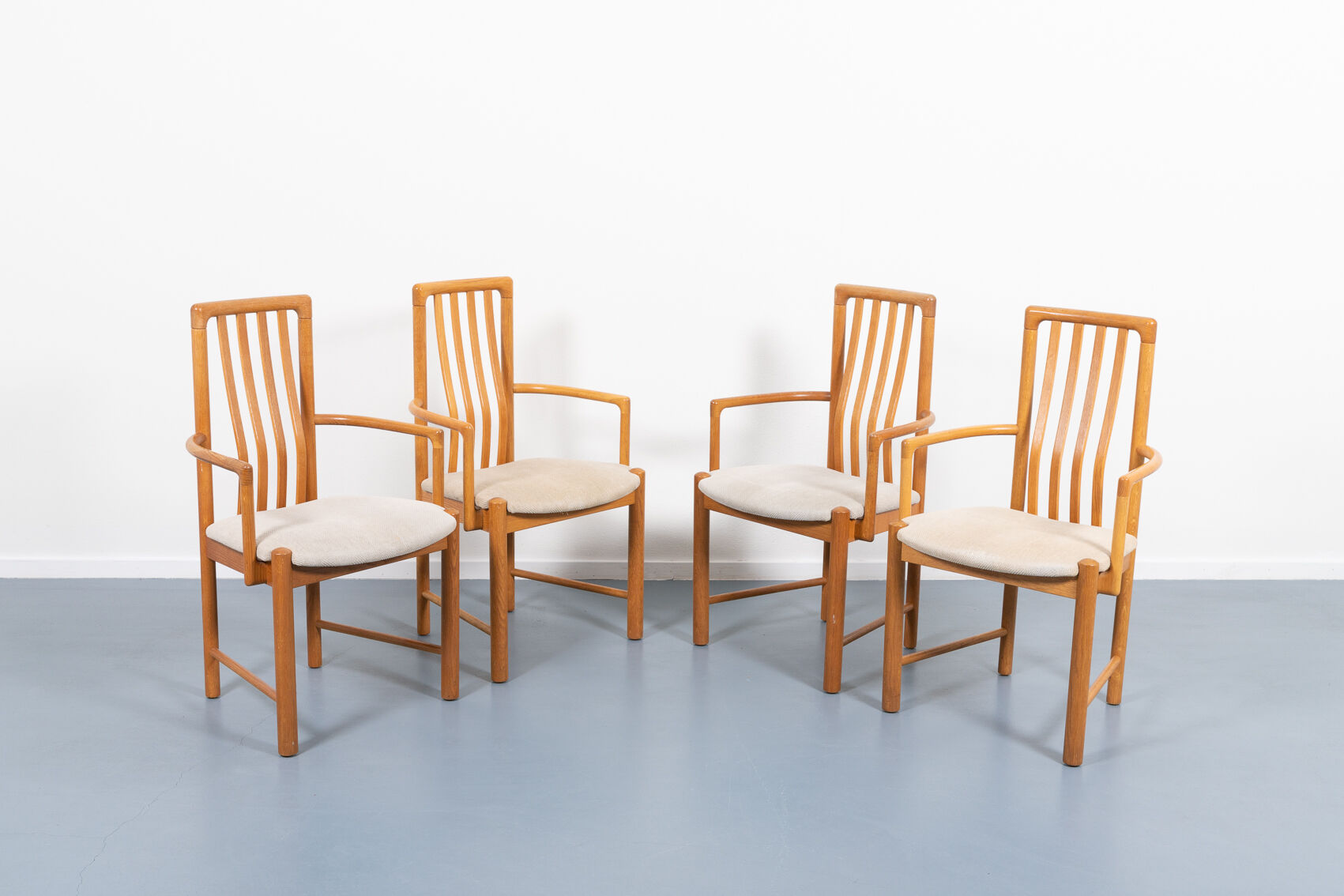 Set of 4 Danish dining chairs by Hans J. Frydendal for Boltinge Stolefabrik