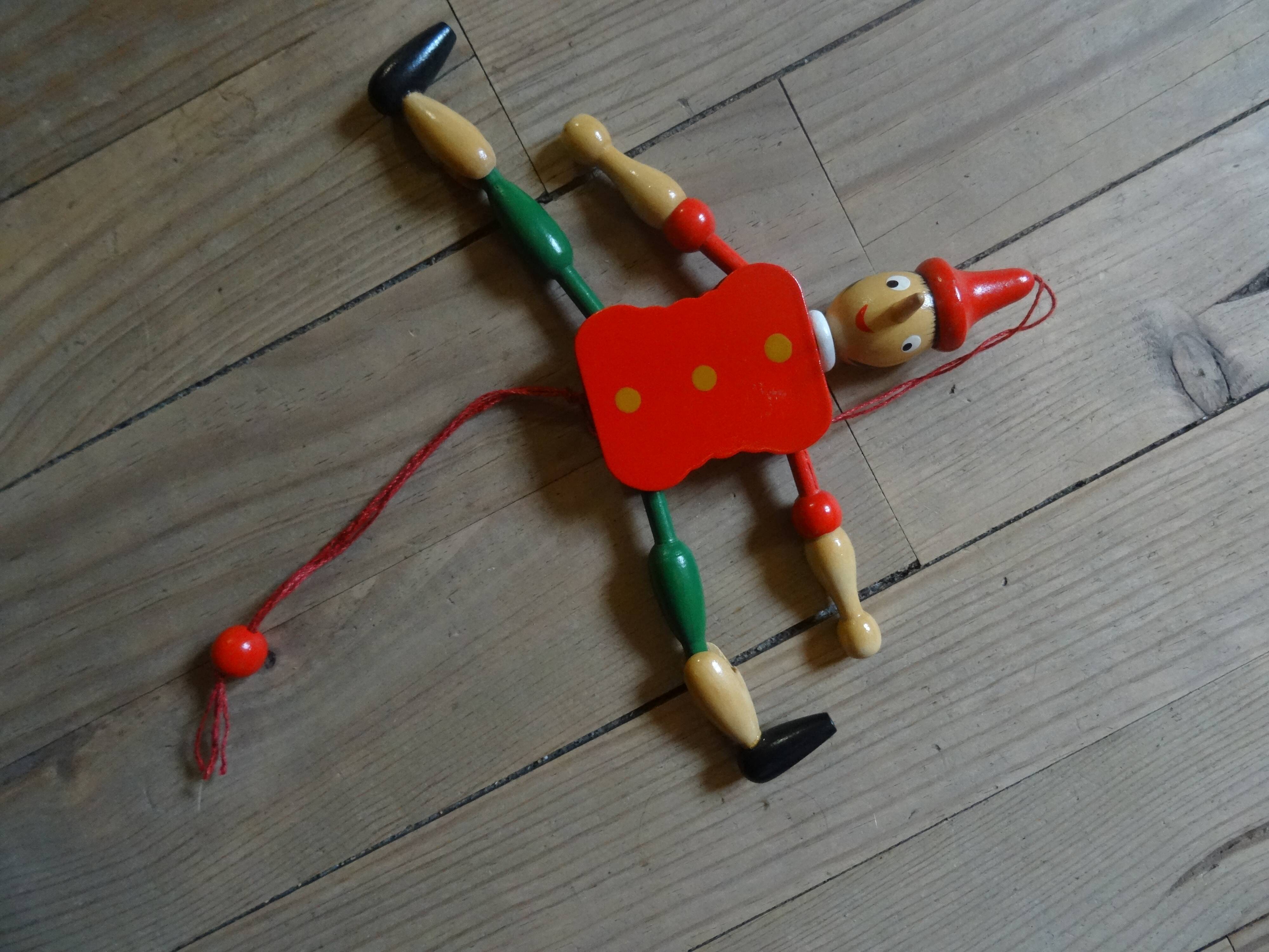 Jouet en bois articulé Pinocchio