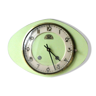 Pendulum wall clock FFR in formica green of the 1960s