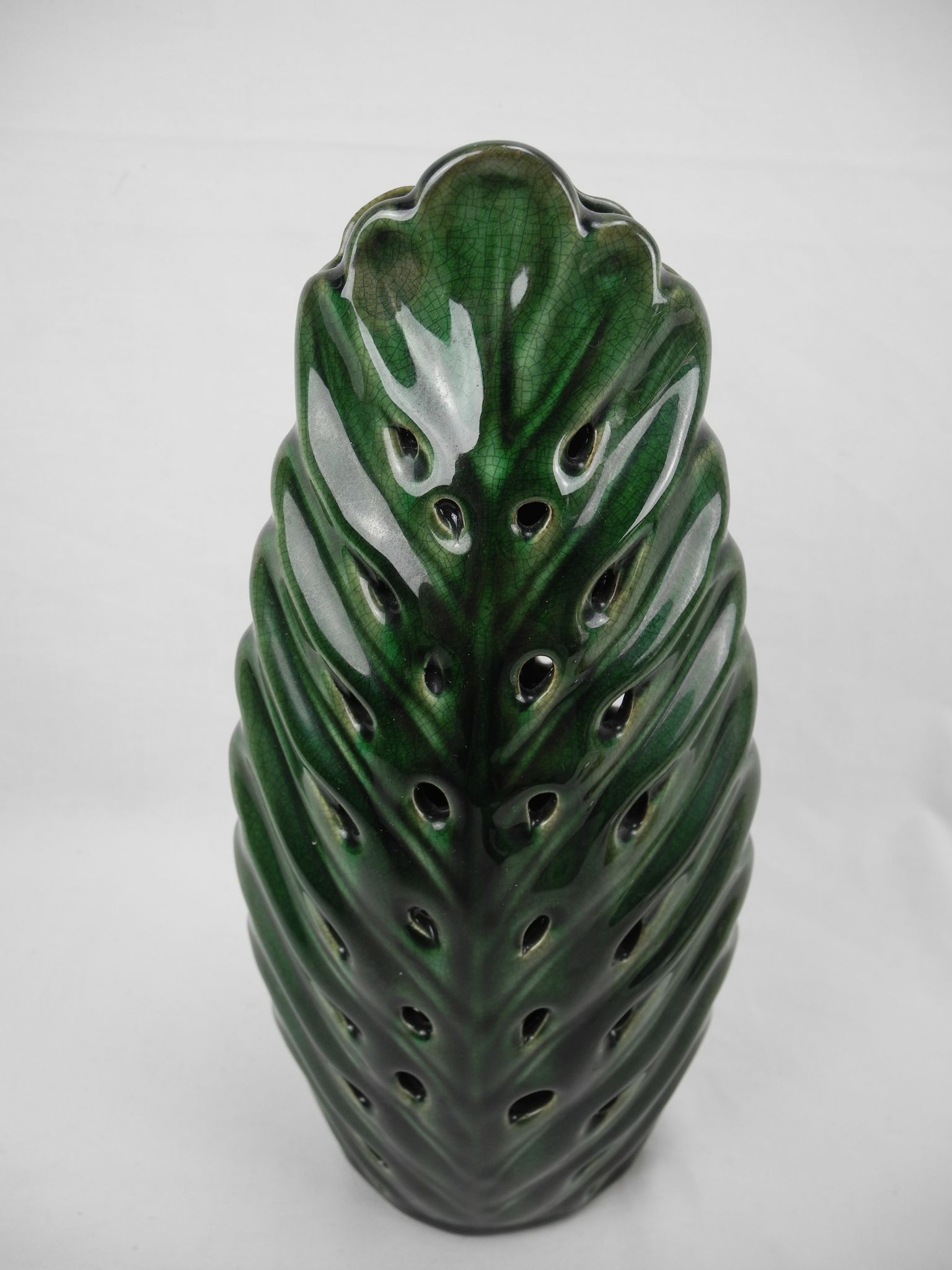Vase imitation feuille
