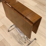 Table in folding brown Formica