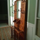 Wooden entrance locker