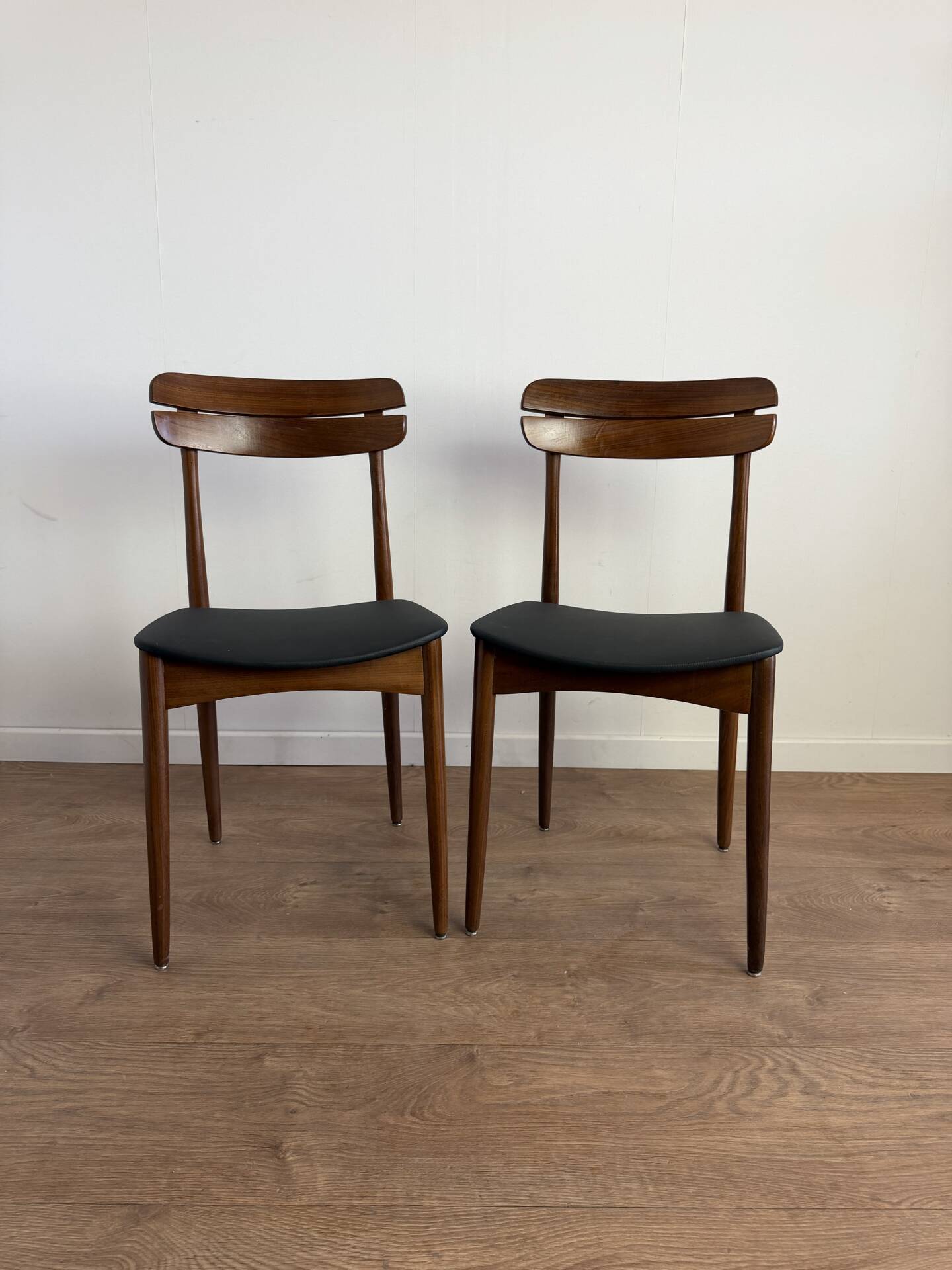 Set of 6 Scandinavian teak chairs – 1960s