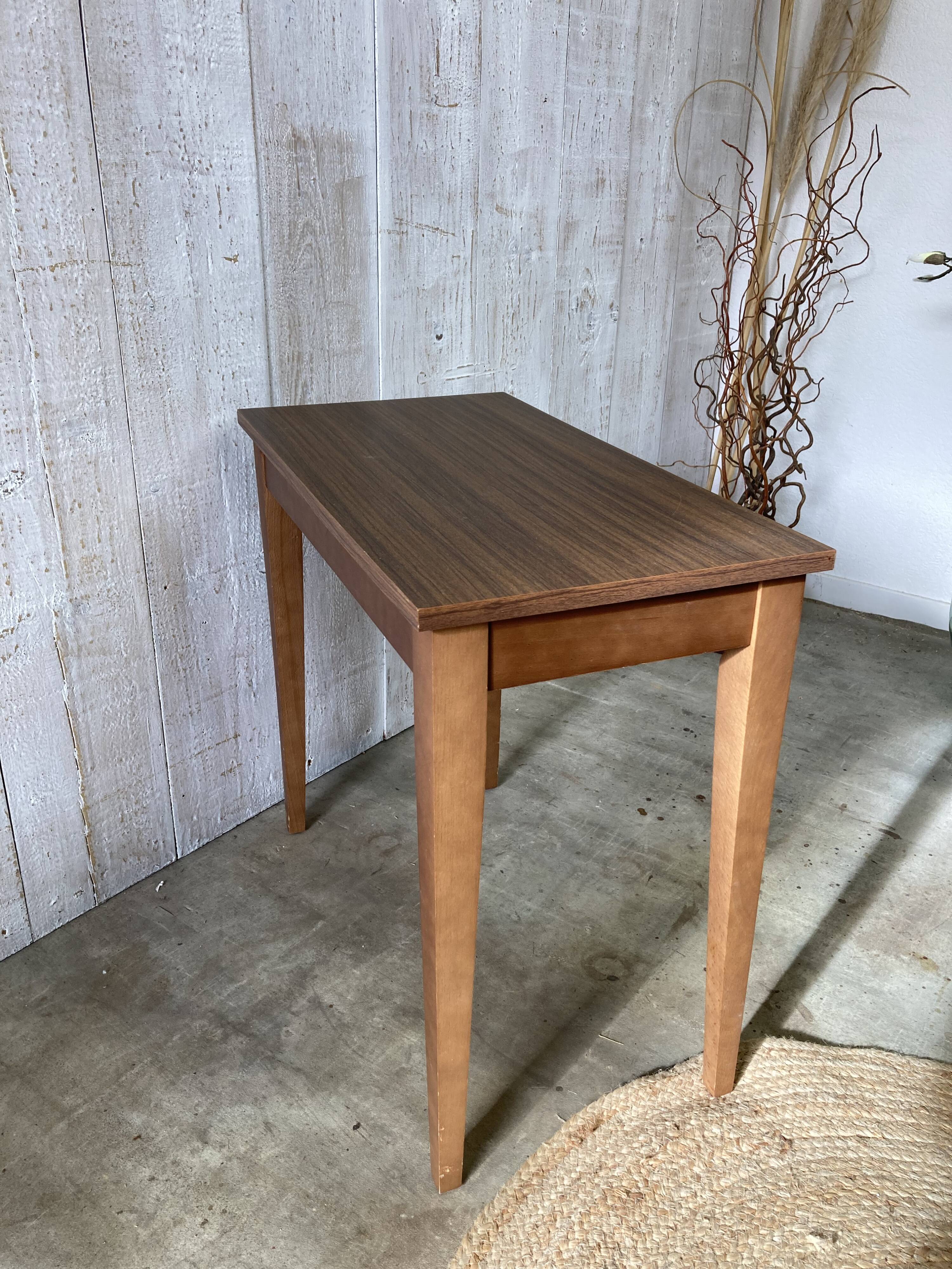 Vintage pedestal table