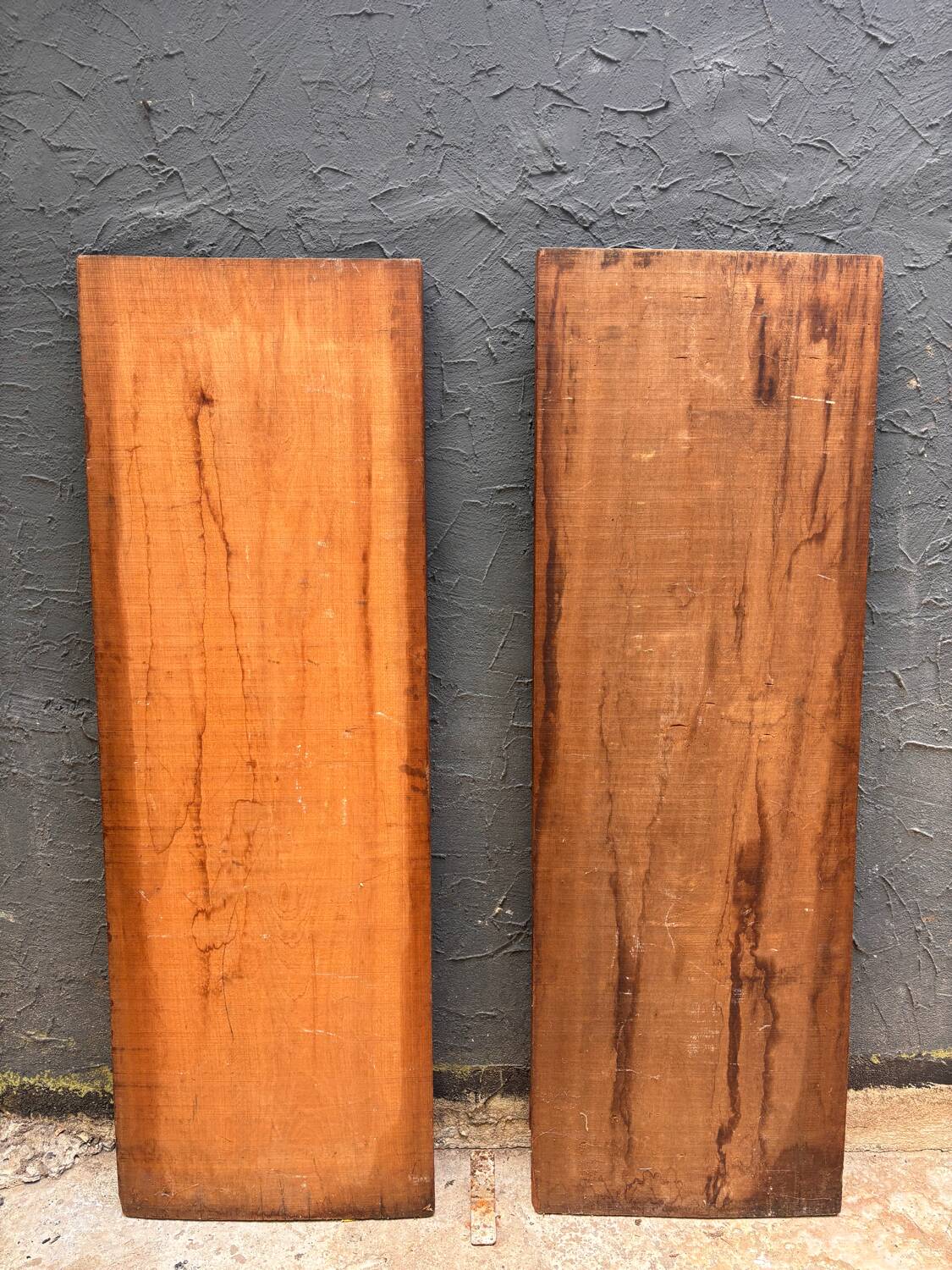 Pair of carved African wall panels in wood – vintage tribal art
