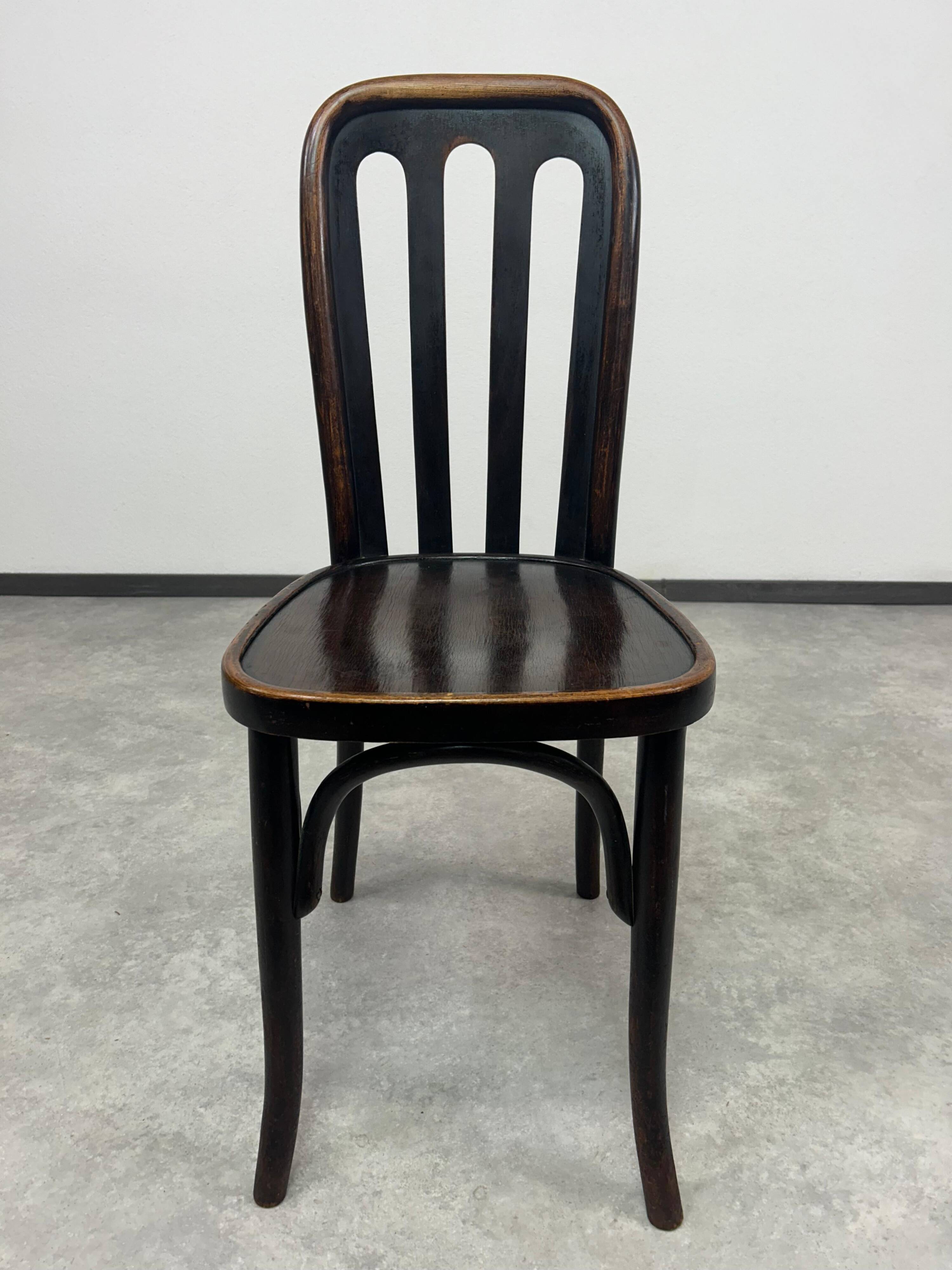 Dining chairs Secession No. 413 by Josef Hoffmann for Thonet