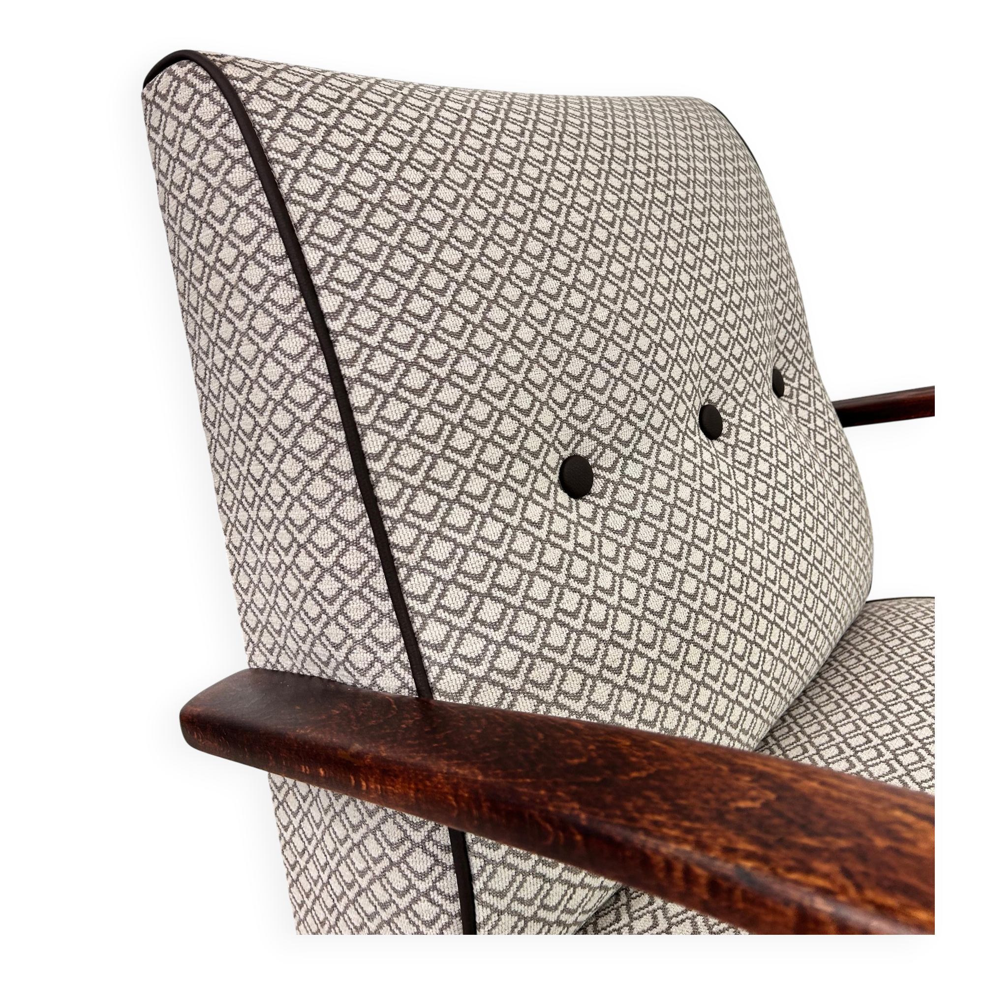 Art Deco armchair by Jindřich Halabala for UP Závody