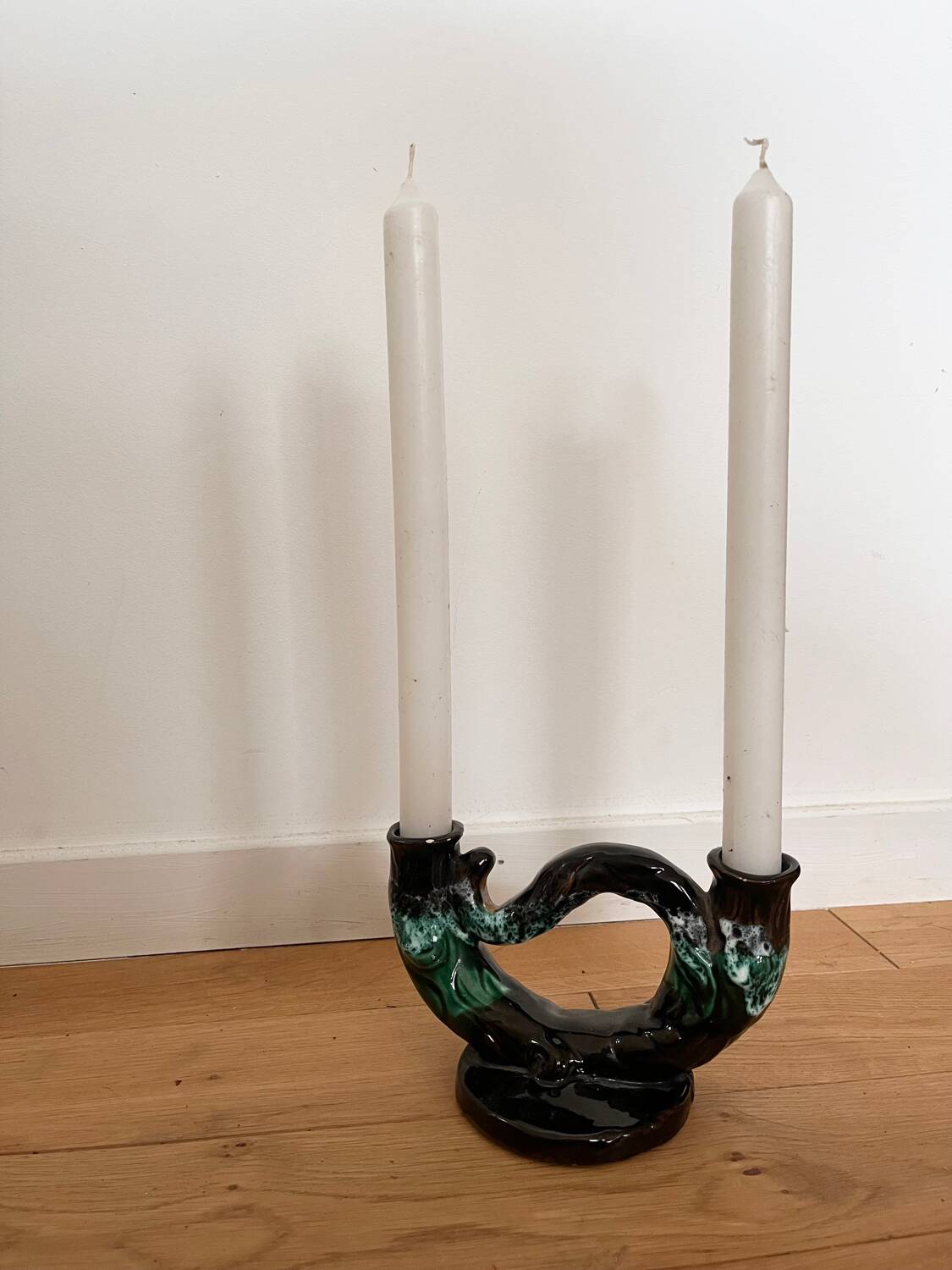 Ceramic candle holder