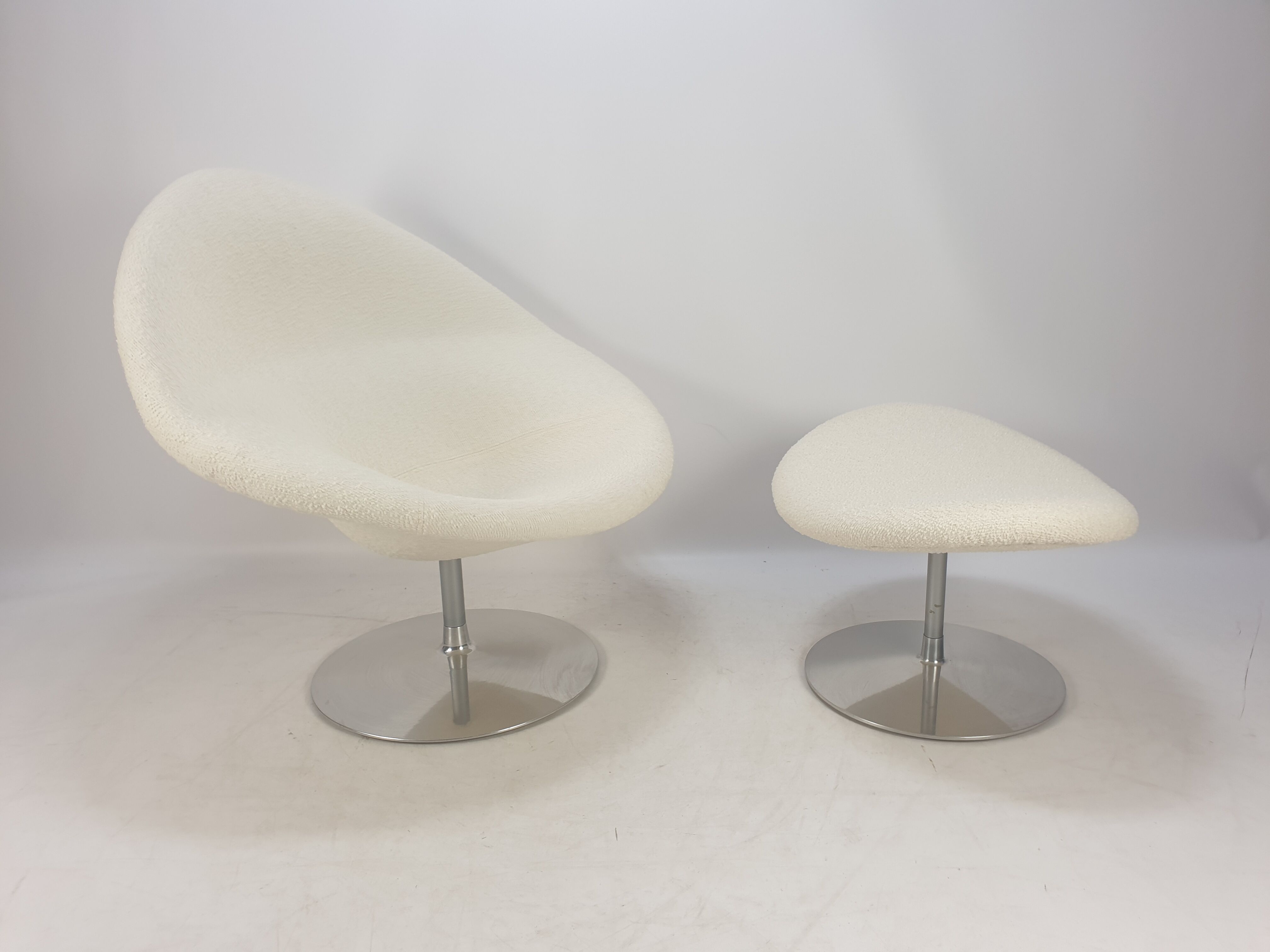 Globe Chair and Ottoman by Pierre Paulin for Artifort, 1960