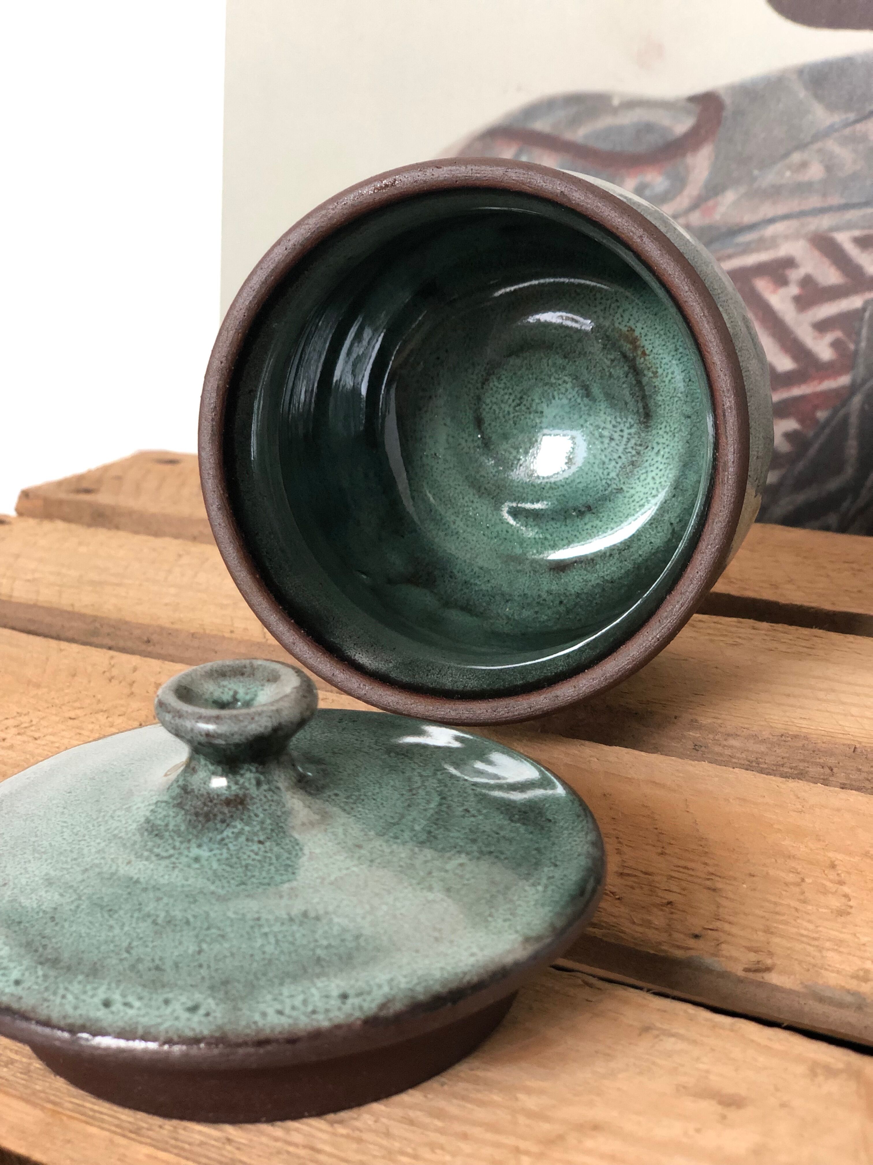 Ceramic storage box