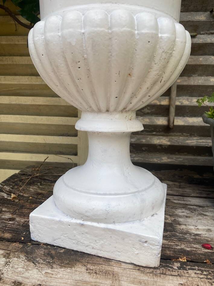 Vase Médicis XXème siècfle