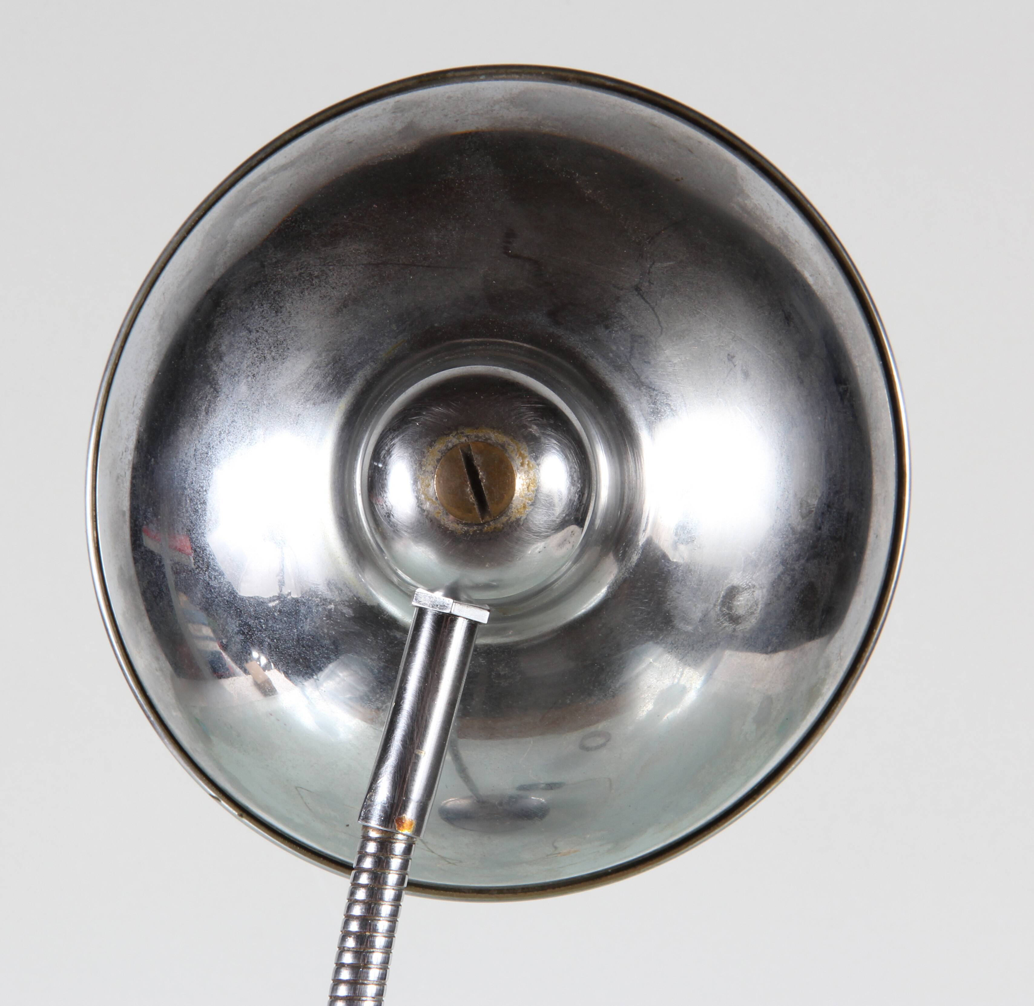 1930s desk lamp: art deco