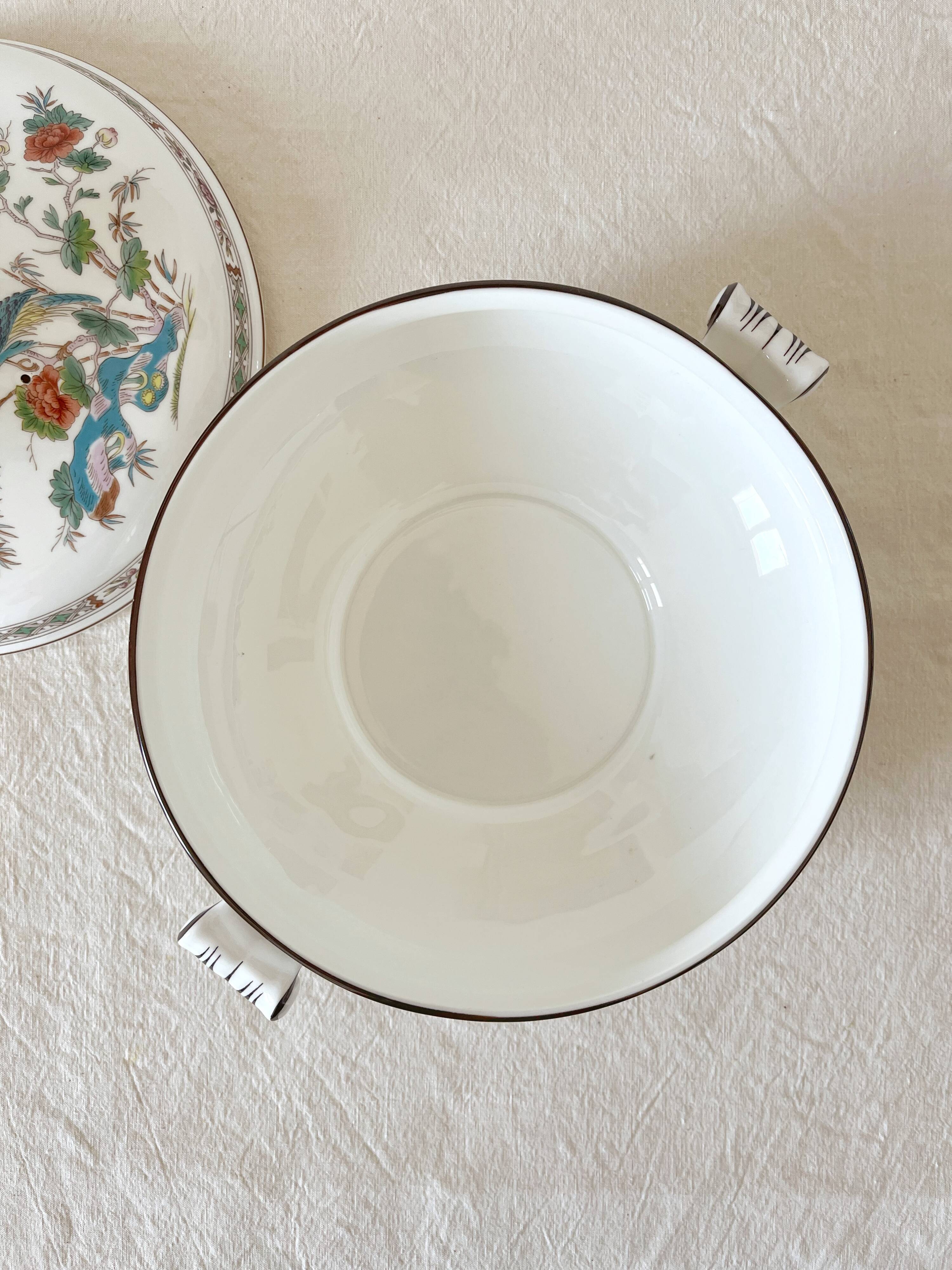 Kutani Crane Wedgwood English earthenware tureen