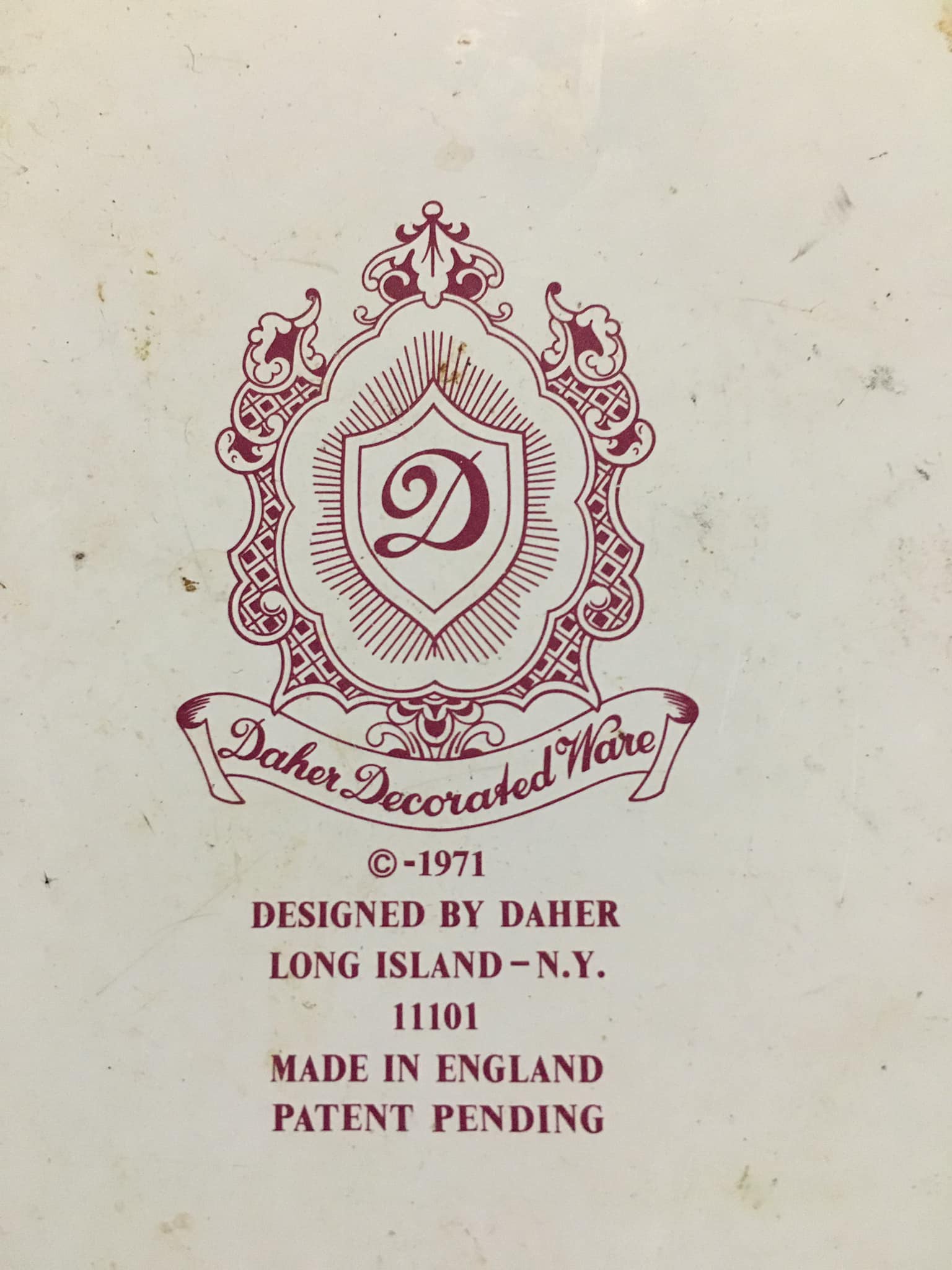 Vintage metal dish from the Daher brand, 1971, made in England