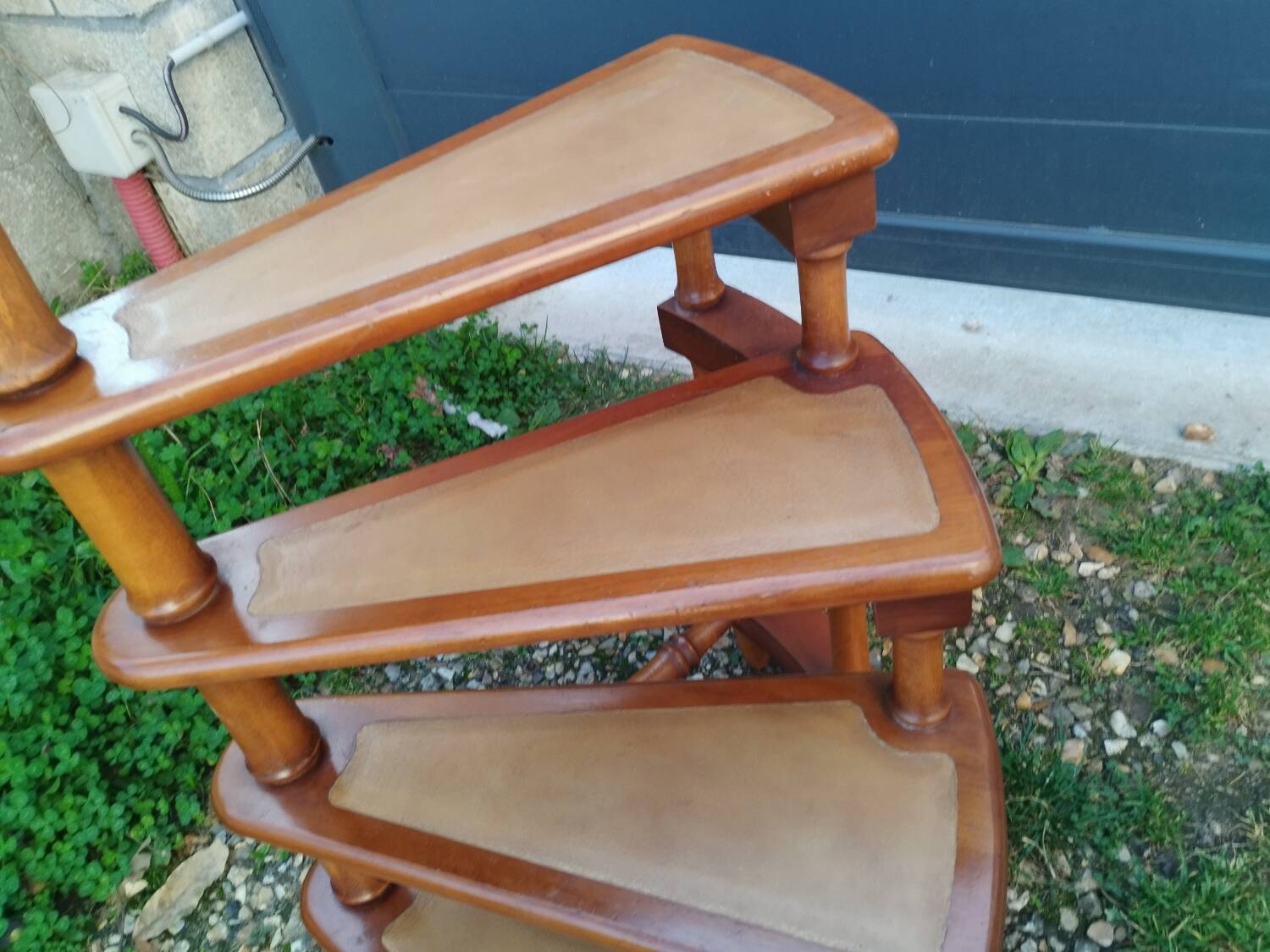 Escalier de bibliothèque ancien vintage