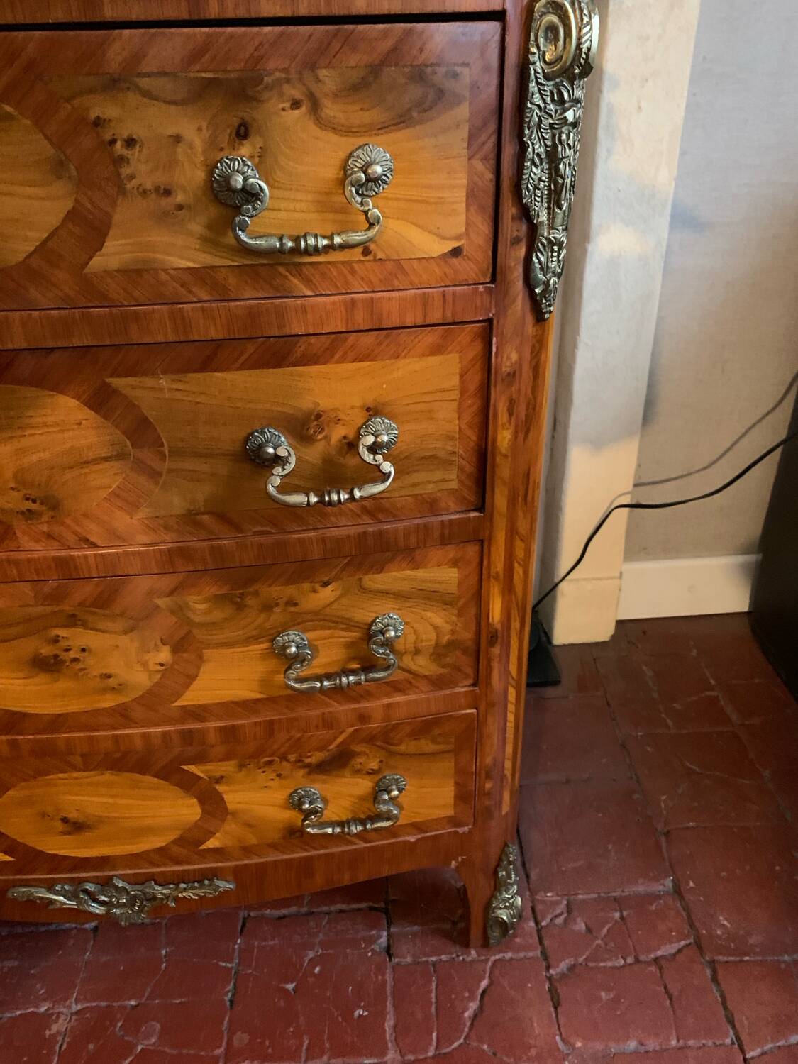 Beautiful black marble chest of drawers