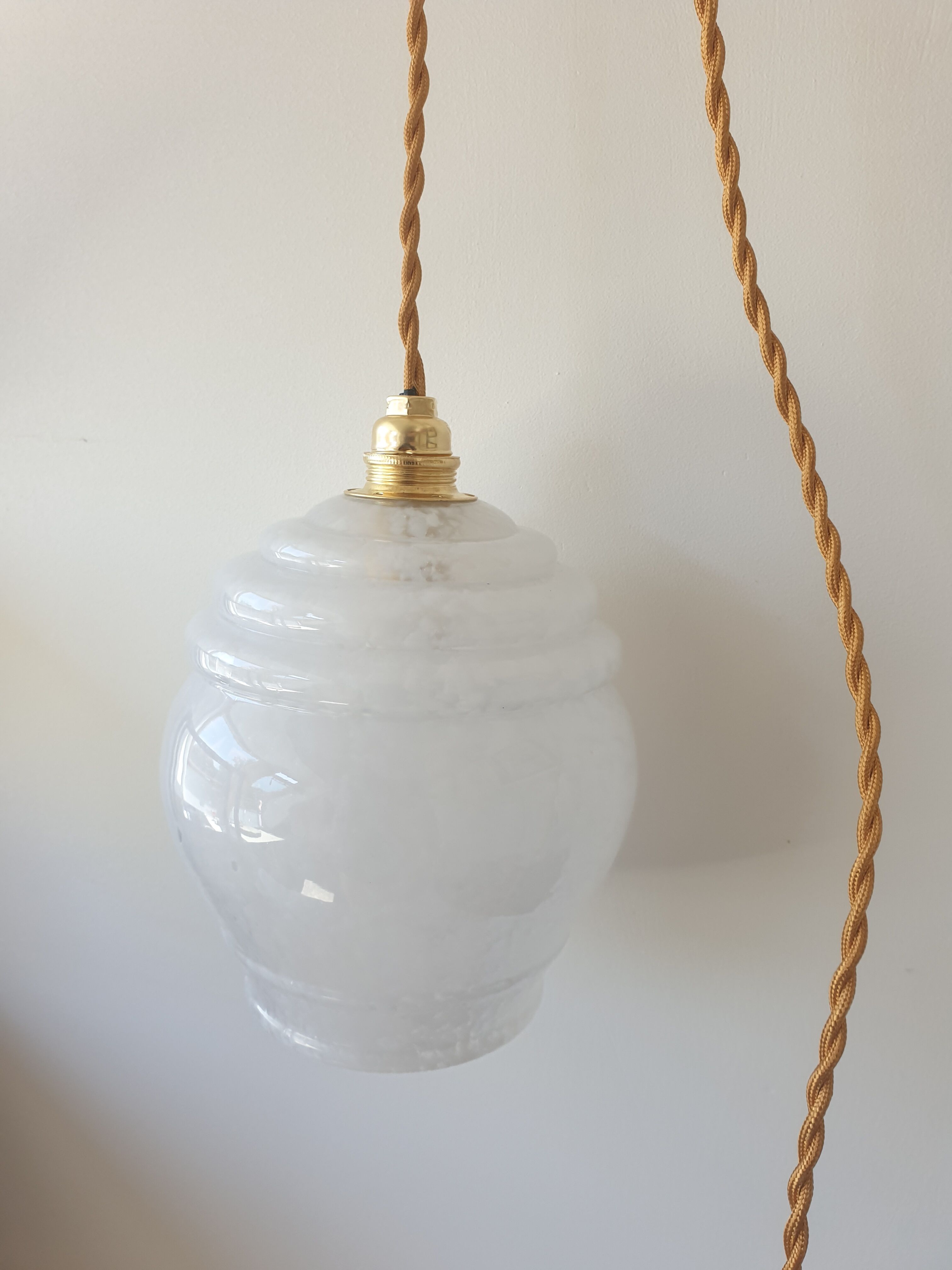 Pair of lamp in pale pink glass of clichy